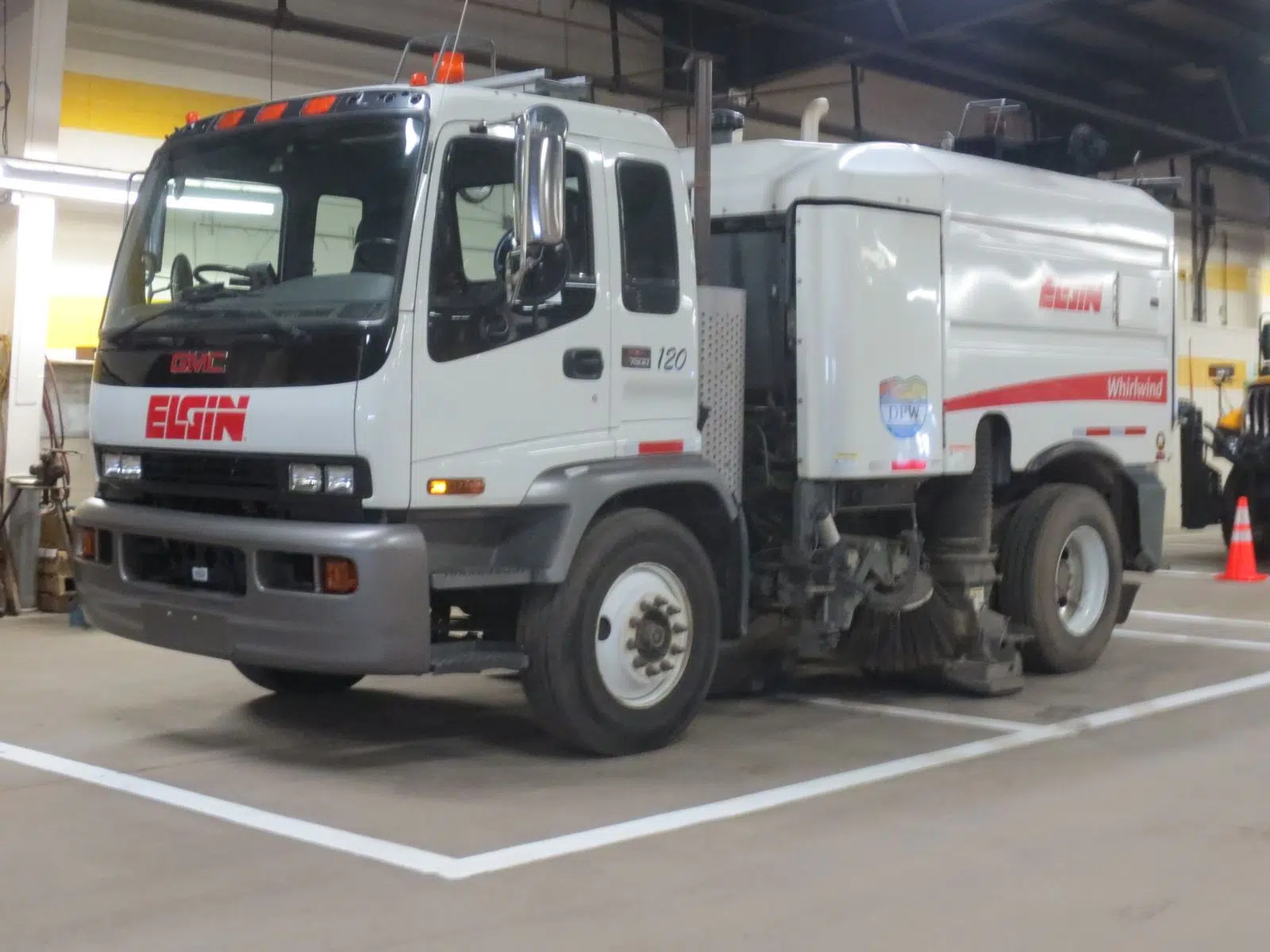 City of Manitowoc Announces Start of Street Sweeping Parking Ban