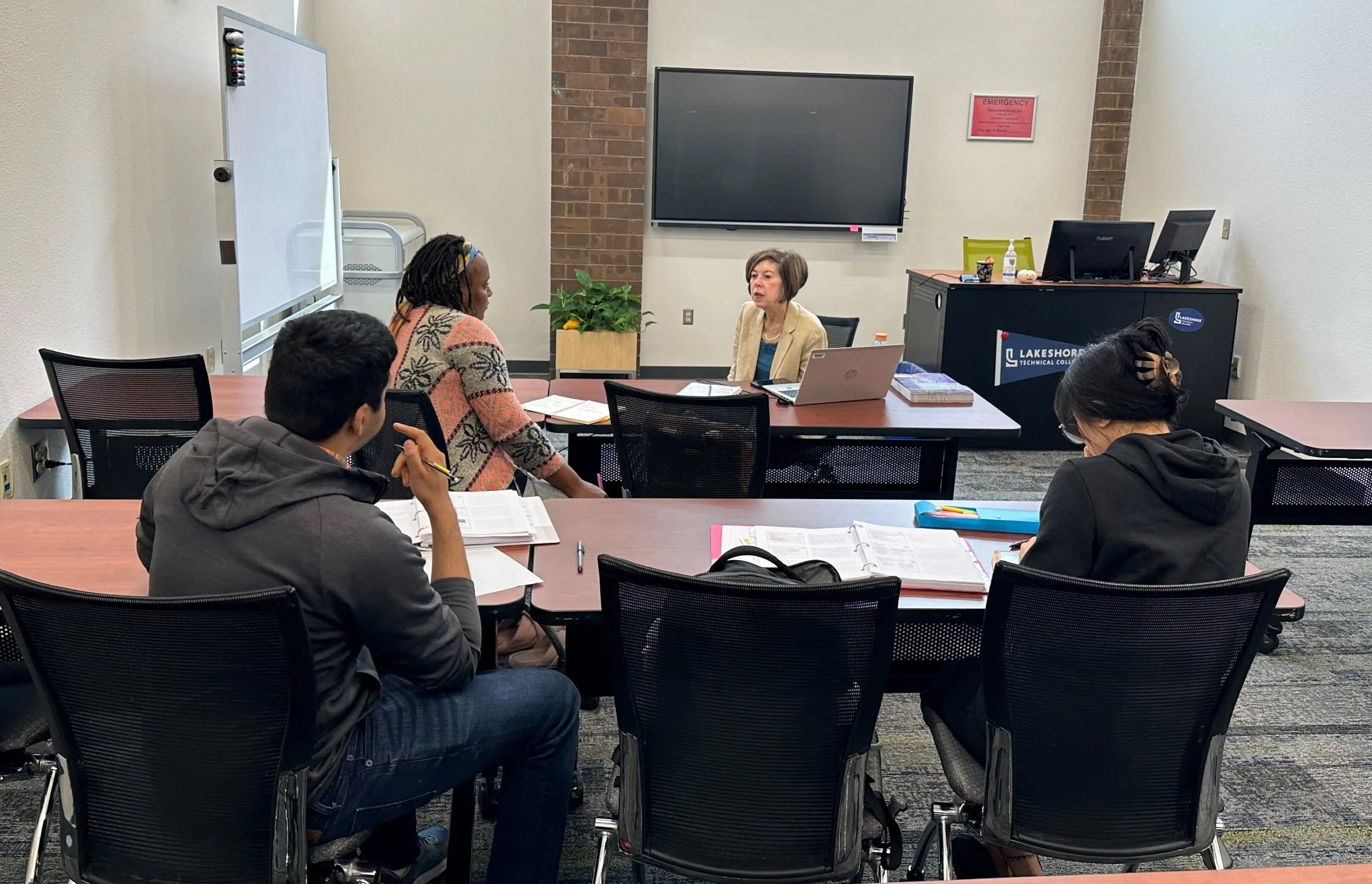 Lakeshore Technical College Saves Students Over $2M by Embracing Open Educational Resources