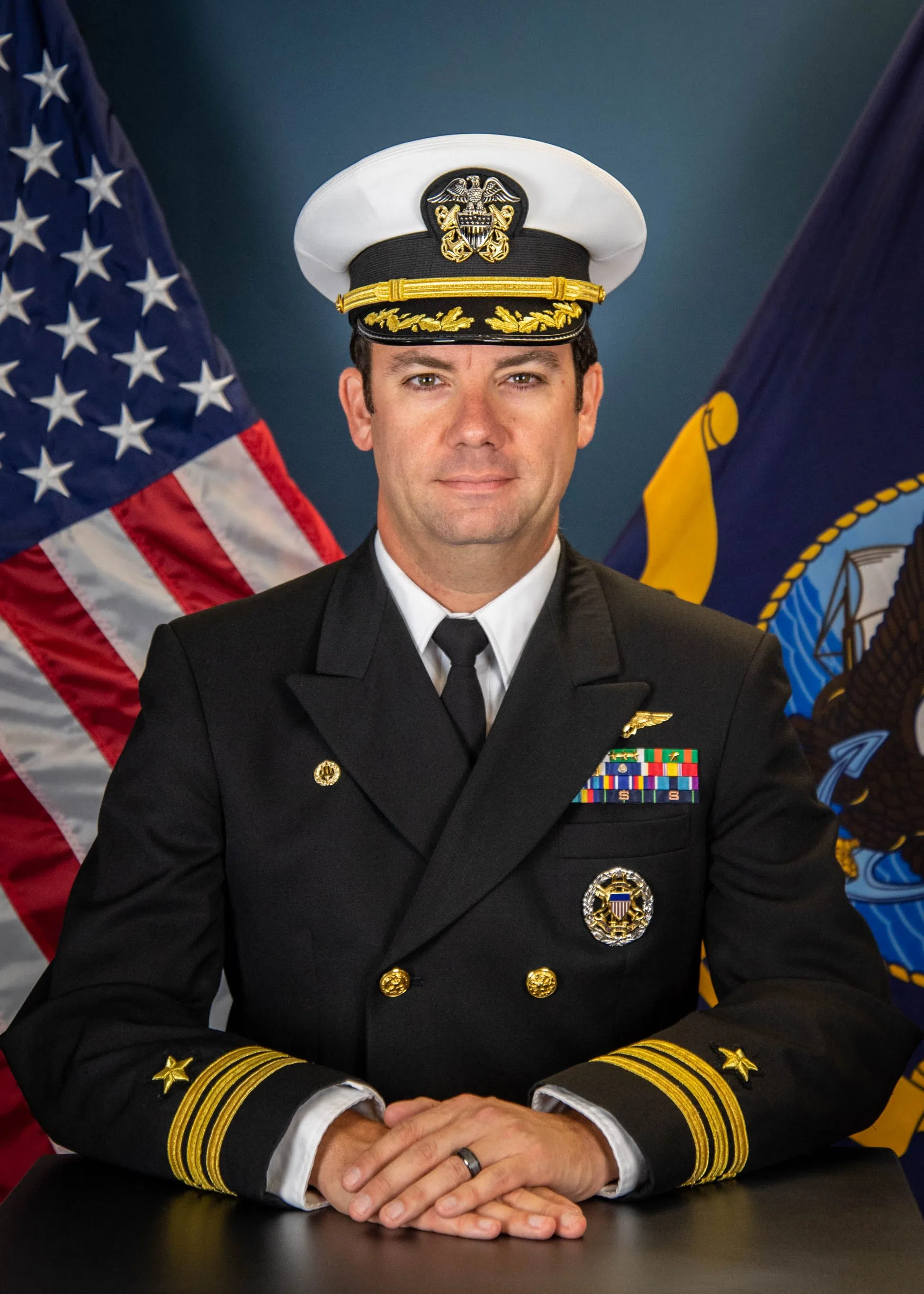 Son of Appleton natives Completes Tour as Commanding Officer of Helicopter Sea Combat Weapons School Pacific