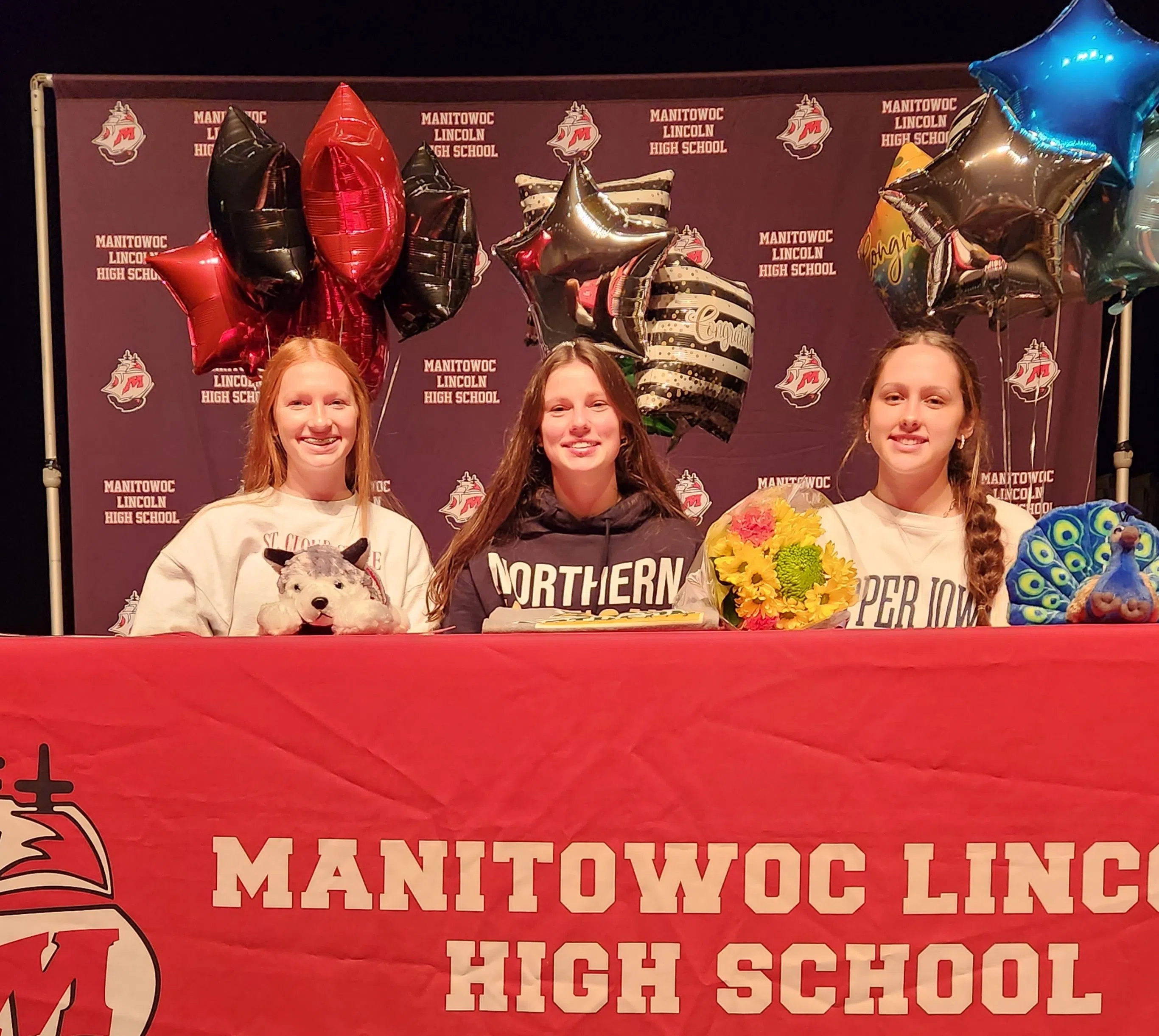 Three Manitowoc Lincoln Volleyball Players Sign Letters of Intent to Division 2 Schools