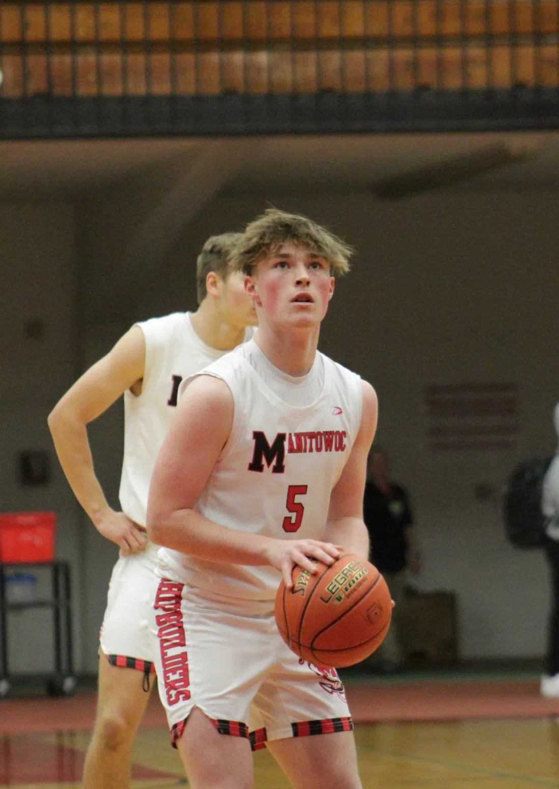 Manitowoc Lincoln Boys Fall to Notre Dame
