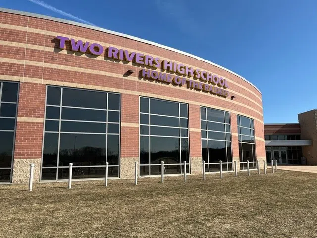 Two Rivers Schools Getting State Grant for Manufacturing Equipment