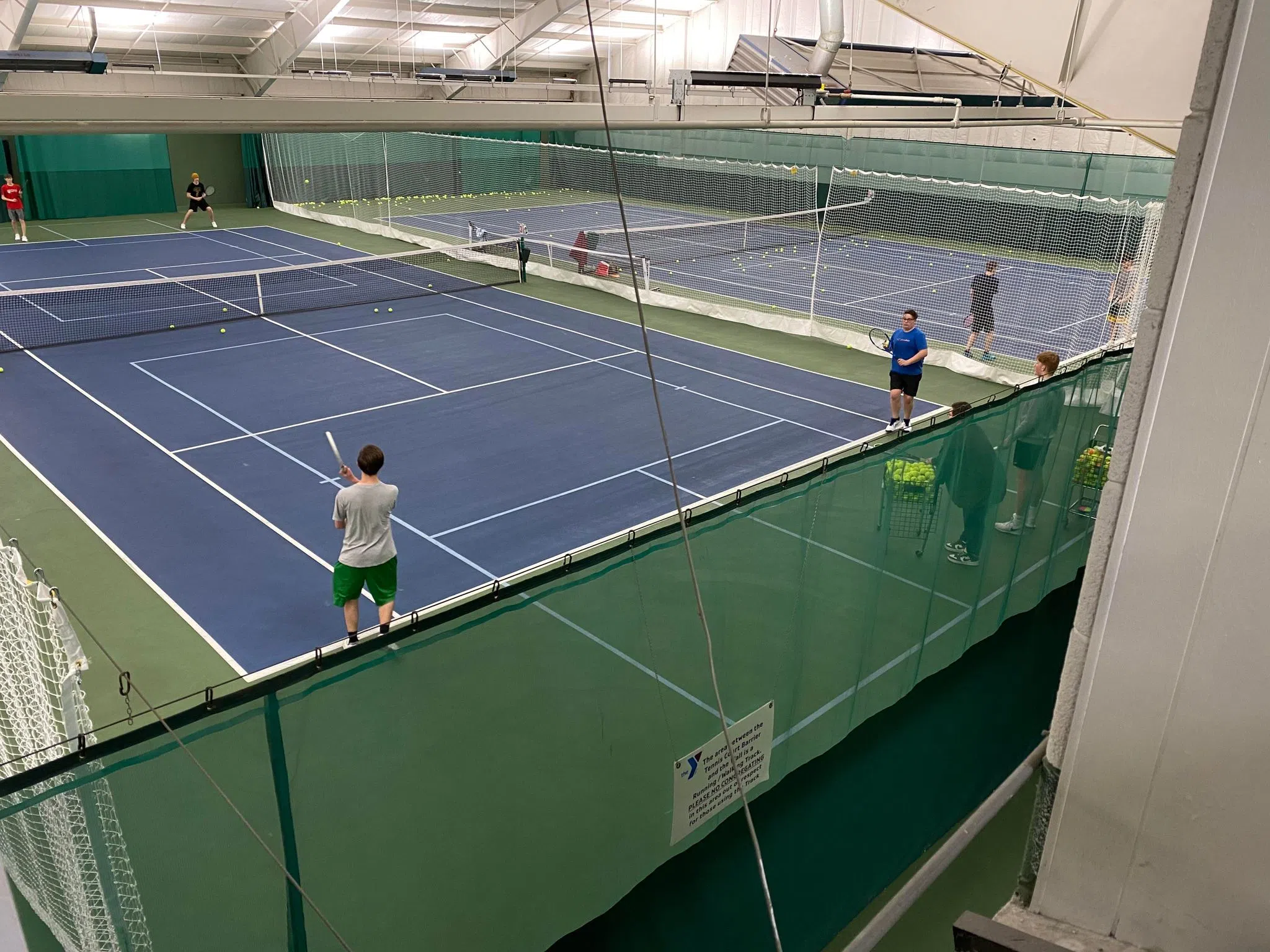Lincoln Boys Tennis Starts 2024 Season with a Group of Fresh Faces