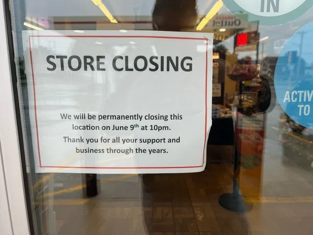 Manitowoc Tobacco Outlet Closing For Good