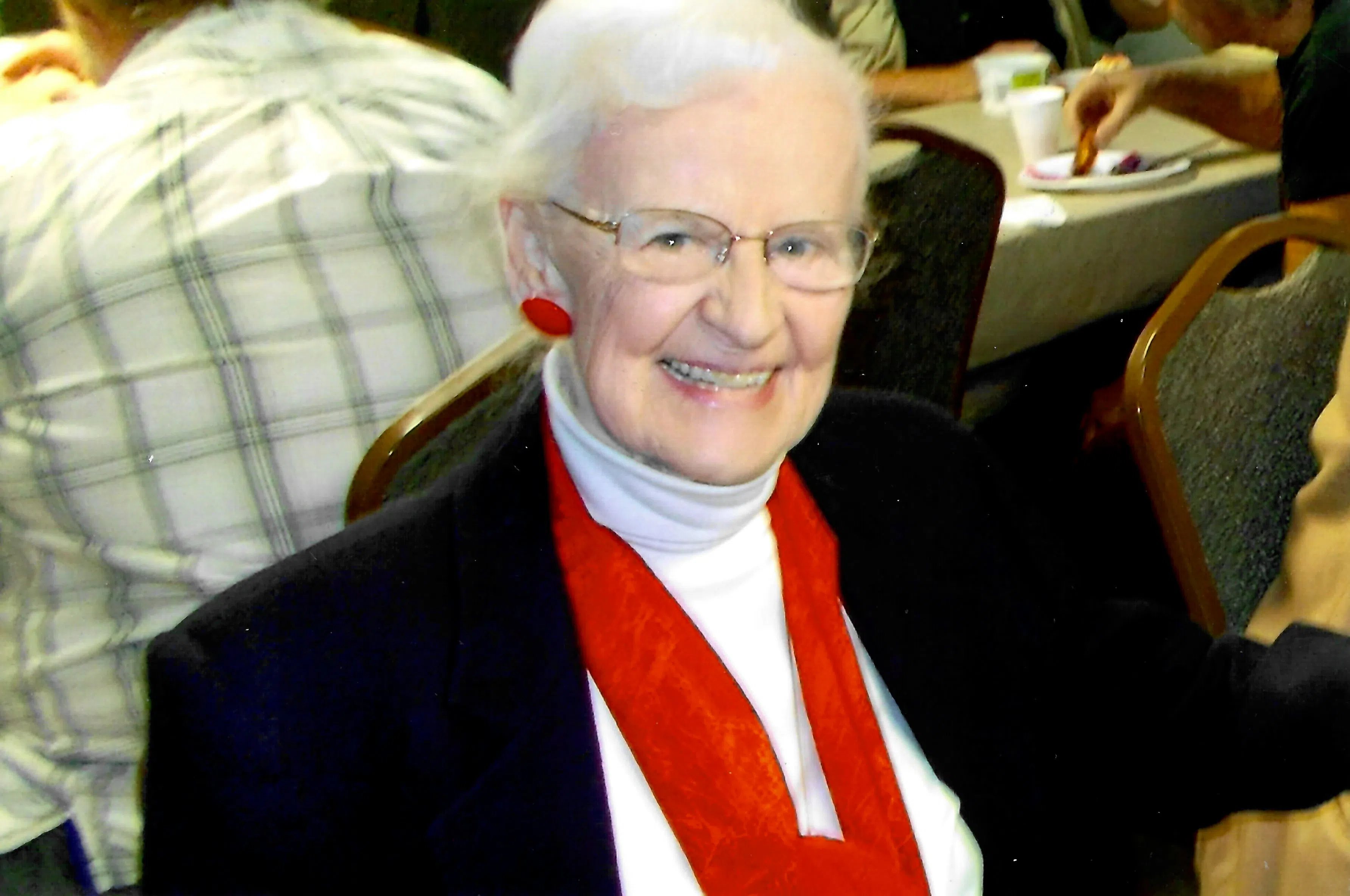 Janet Louise Kobelt