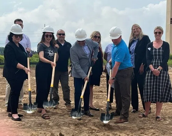 Ground Broken for New Manitowoc Hotel