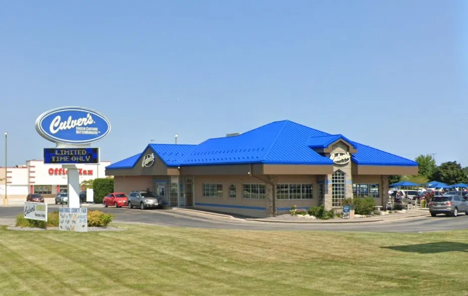 Culver's of Manitowoc Helping Local Food Pantry