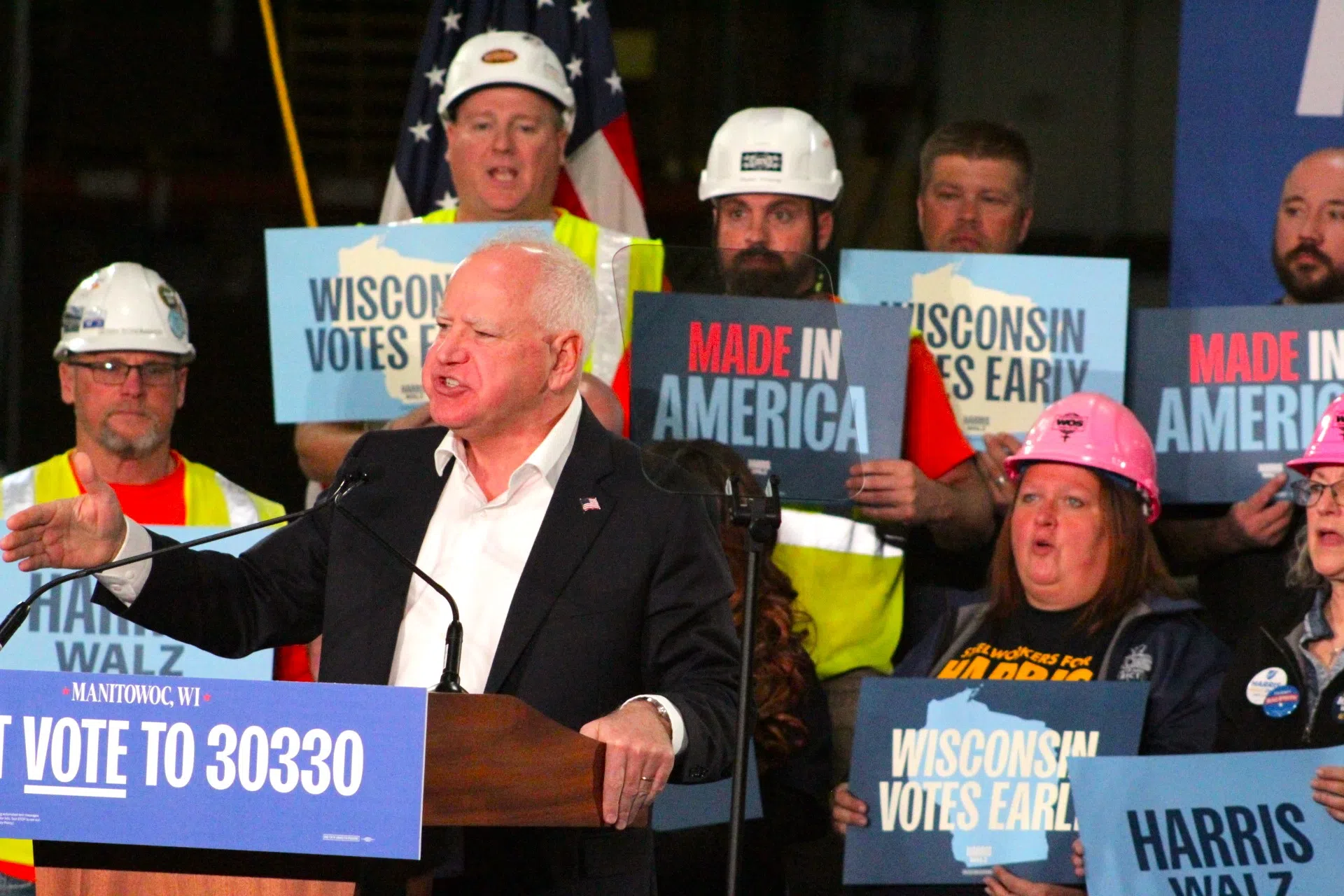 Minnesota Governor Tim Walz Rallies Voters in Manitowoc