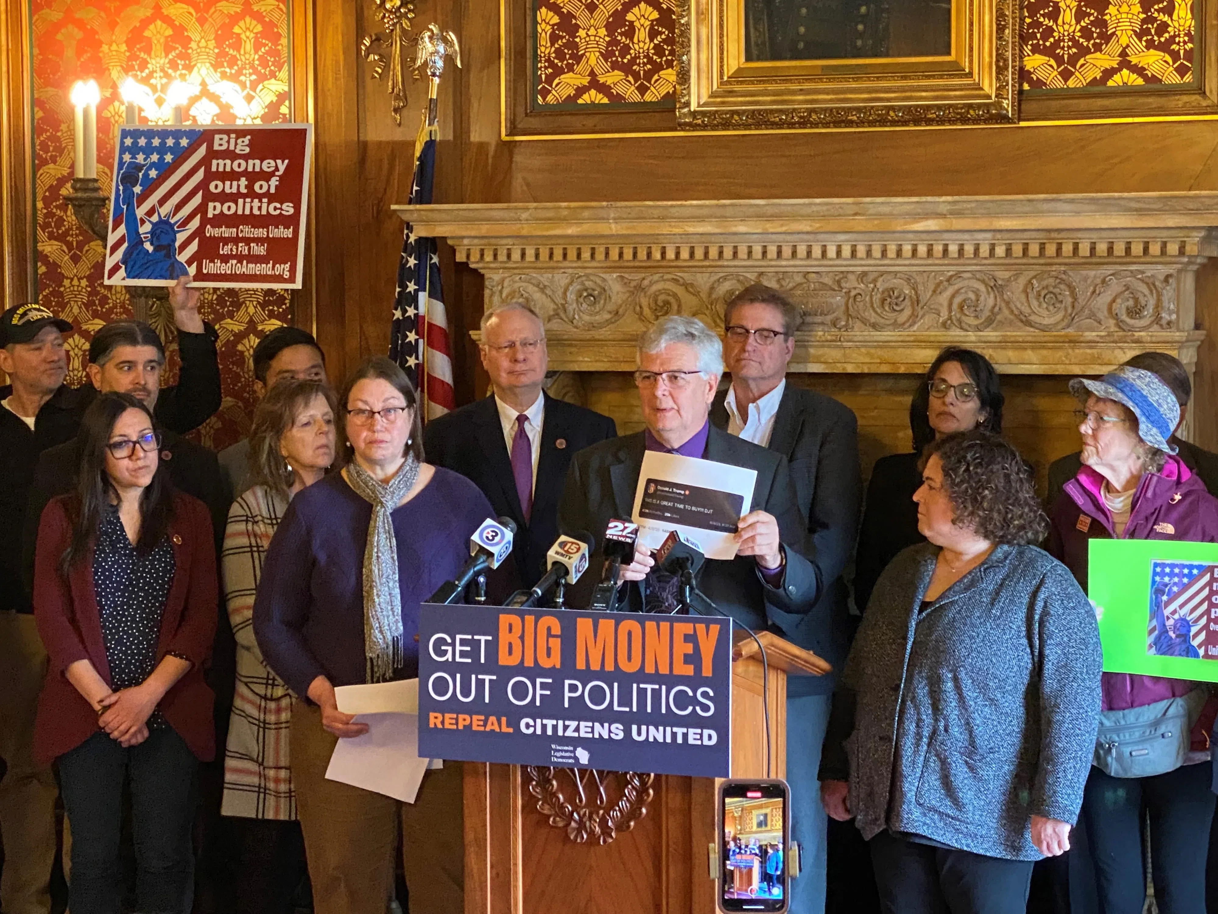 WI Democrats Introduce Measure to Limit Corporate Election Spending