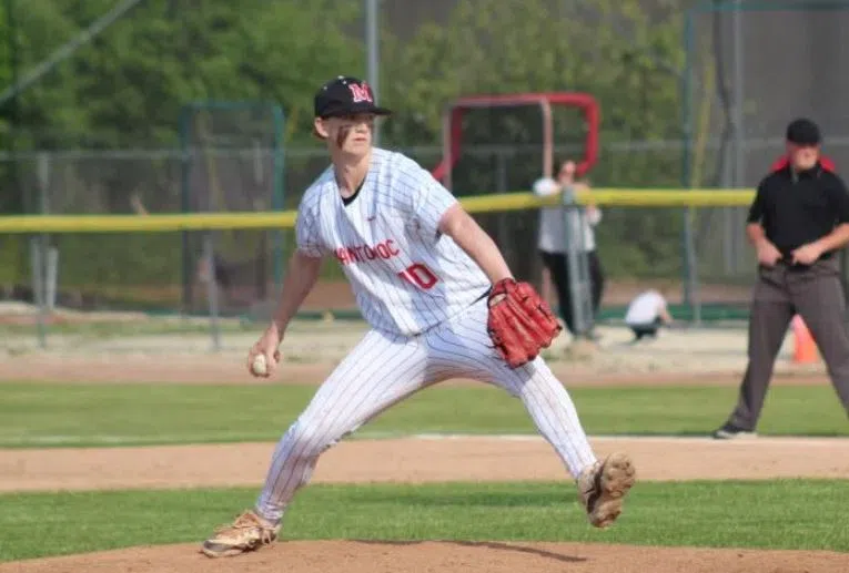 Johnson Relief, Steinbecker Triple Secures Ships Regional Championship