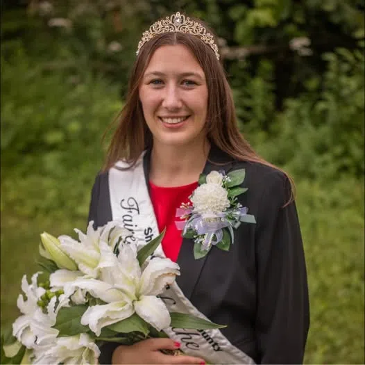 Former Oostburg Student Named 2025 Sheboygan County Fairest of the Fair