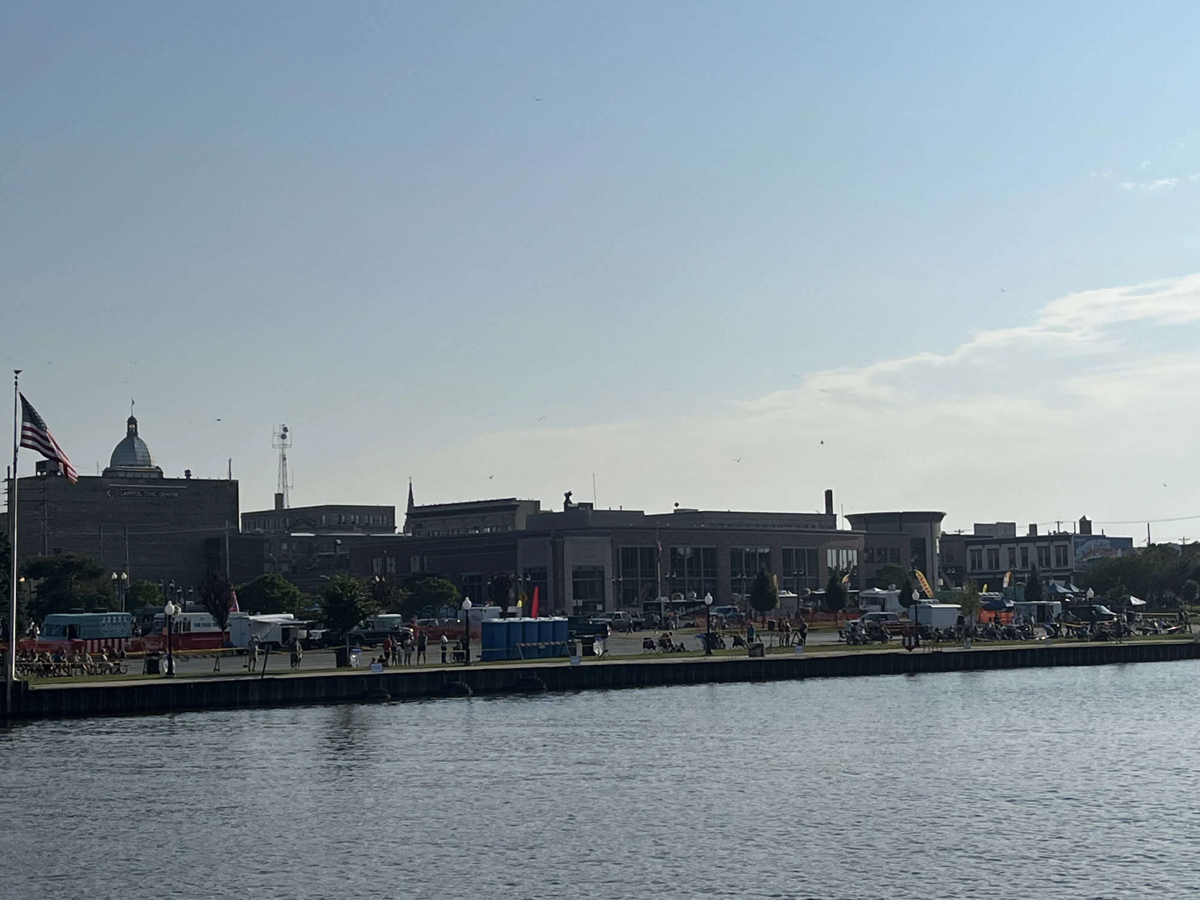 Another Glowing Year for the Lakeshore Balloon Glow