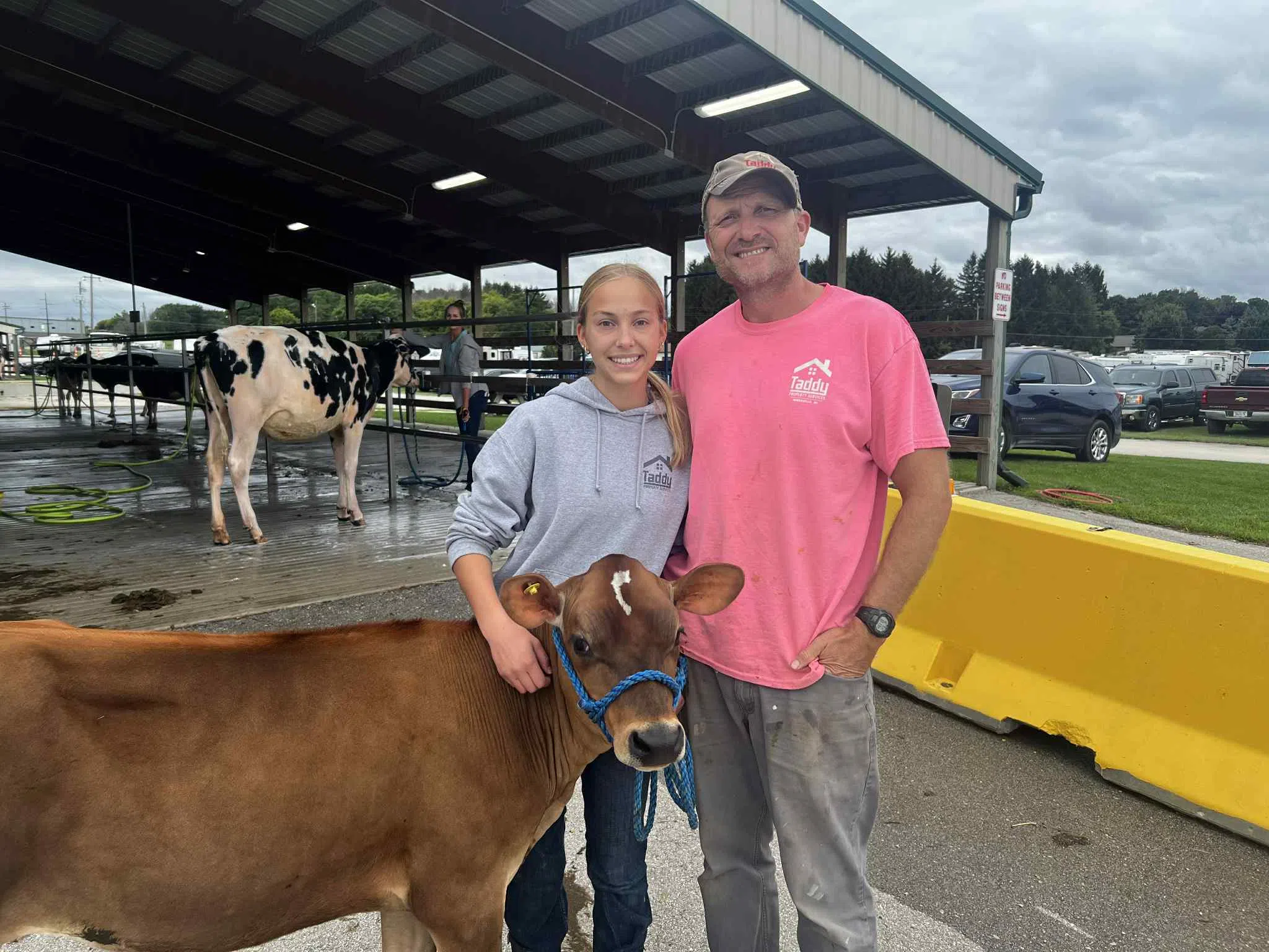 Reedsville Girl Ready for First Manitowoc County Fair Cattle Showing