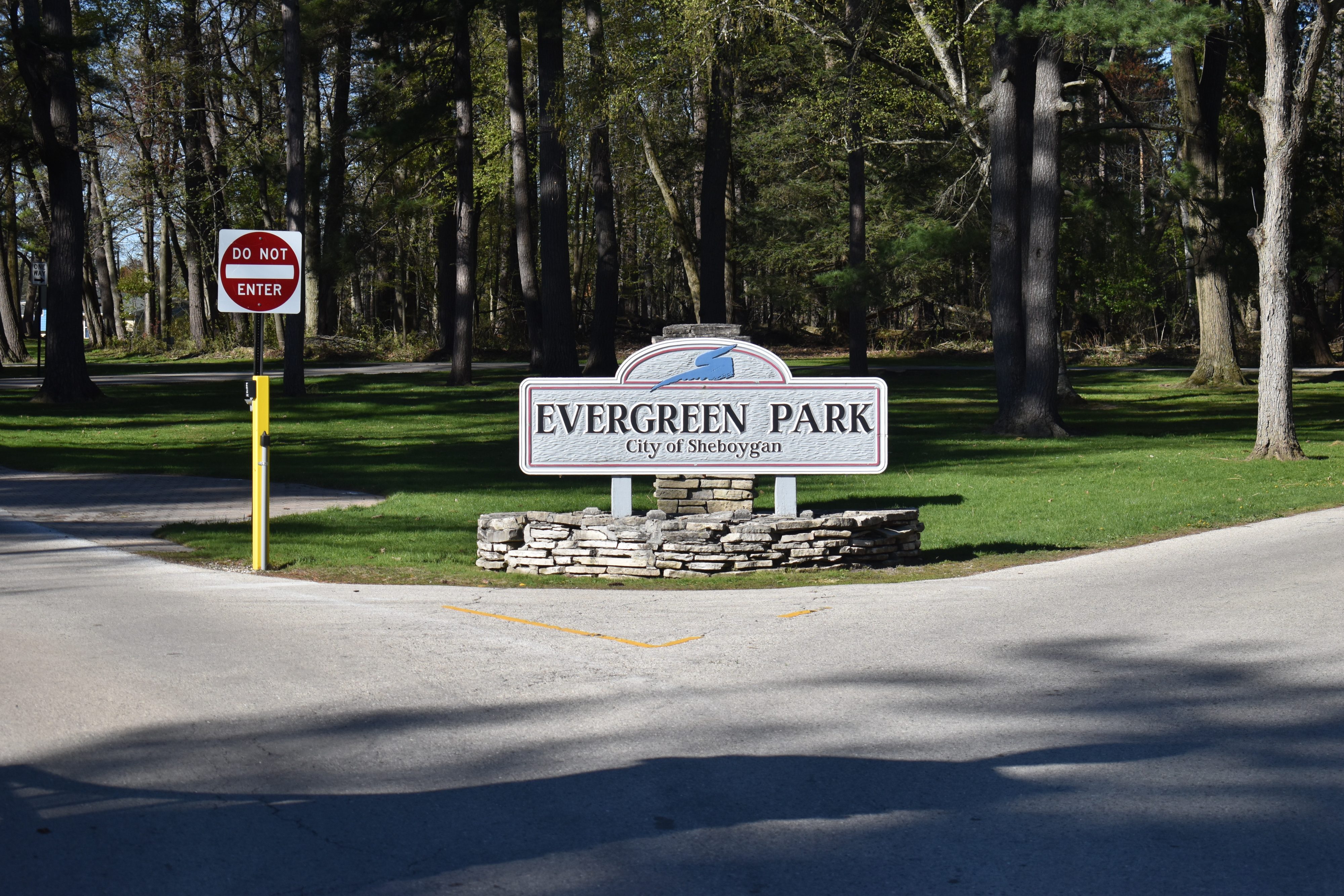 Sheboygan's Evergreen Park Closed for the Season