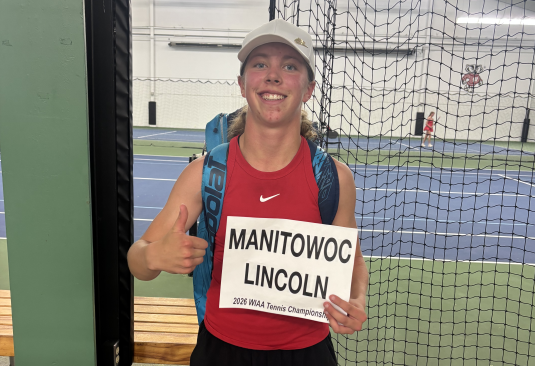 Manitowoc Lincoln Freshman Advances to State Tennis Quarterfinals