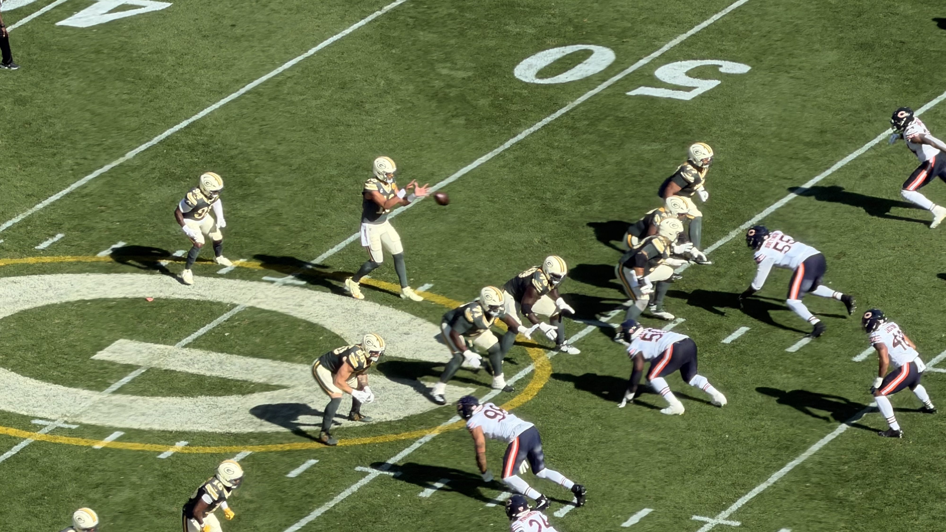 Packers Cruise to Big Win Over Chicago
