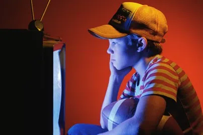 Top 10 Blatant Lies Parents In The '90s Told Their Kids