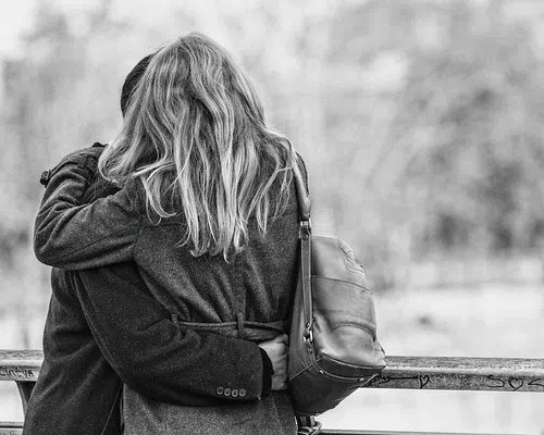 Five Relationship "Red Flags" That Are Actually Normal