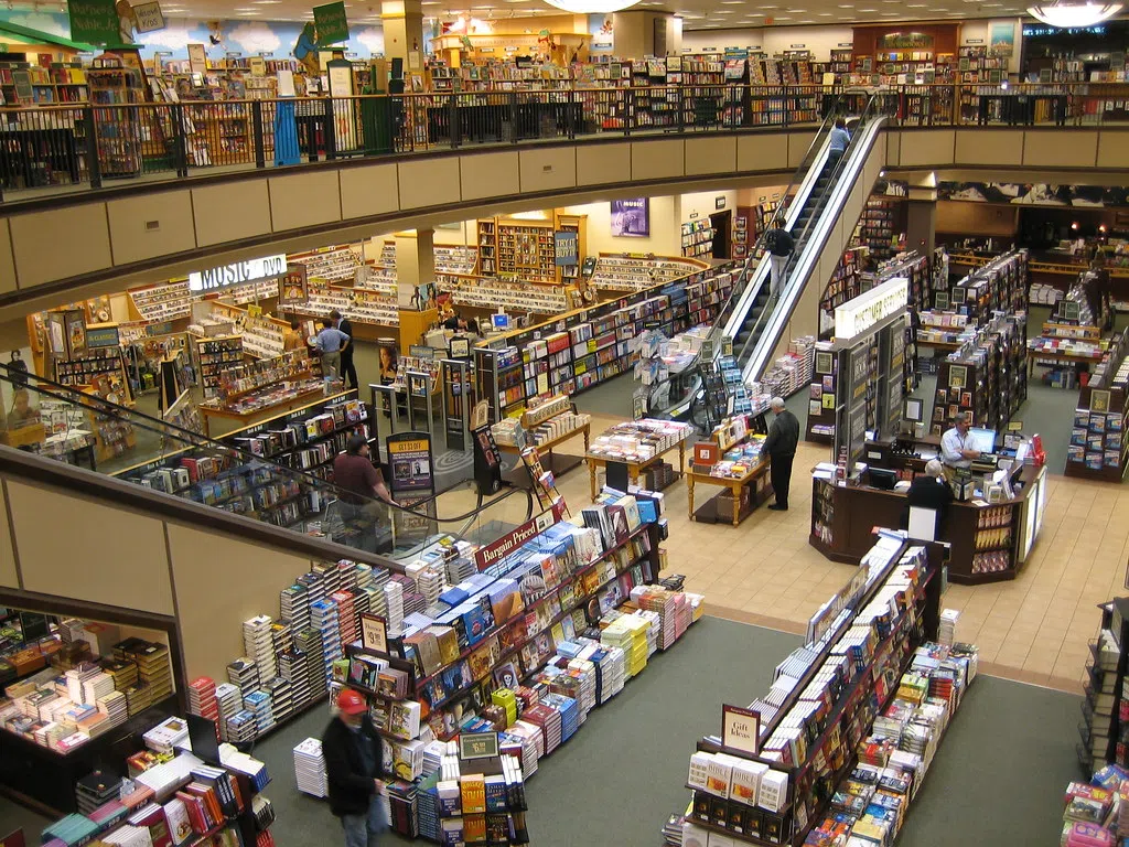 This Is Why Some People Feel The Need To Poop In A Bookstore