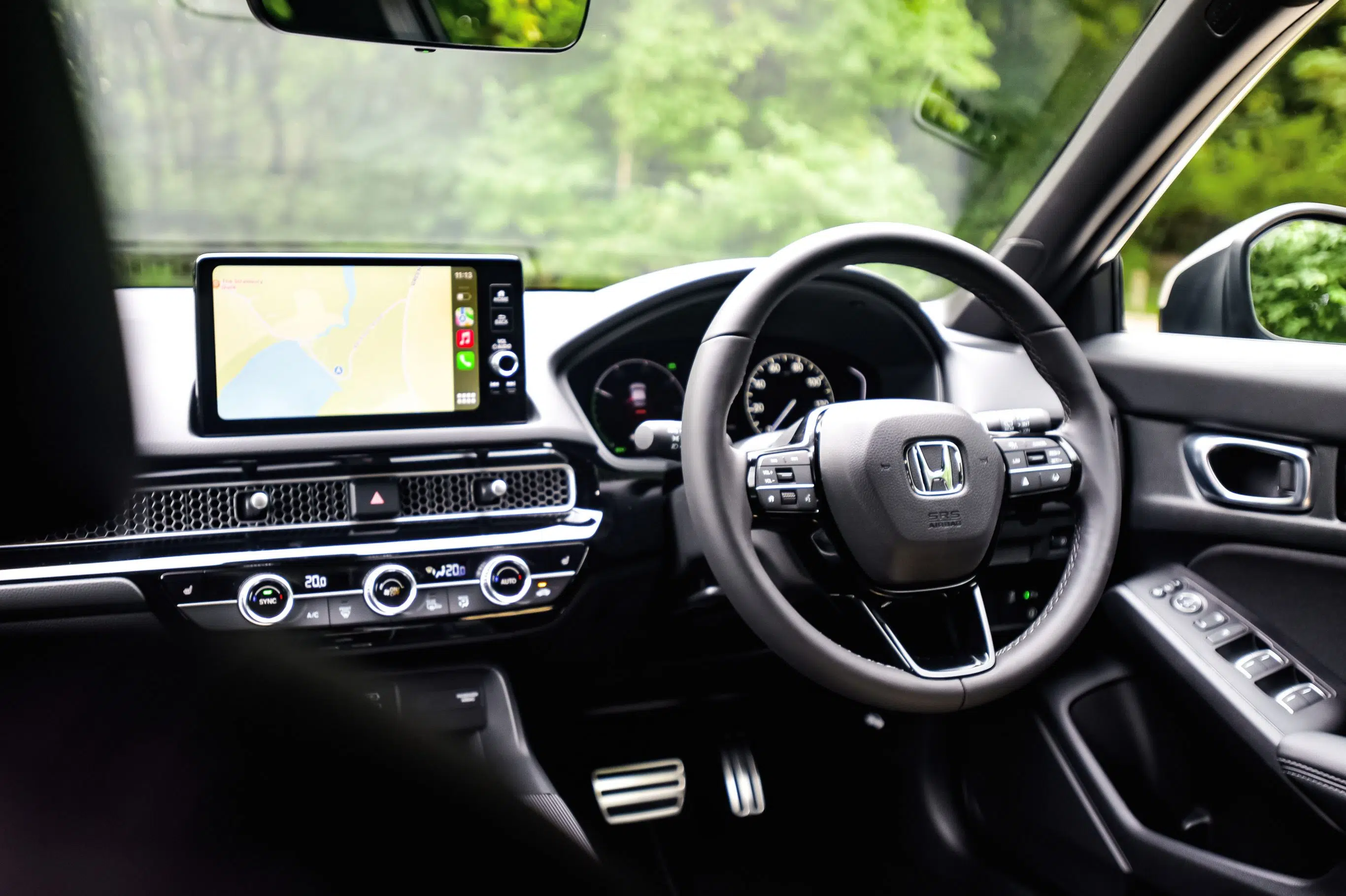 Goodbye Touchscreens: Why Car Companies Are Bringing Back Buttons and Knobs