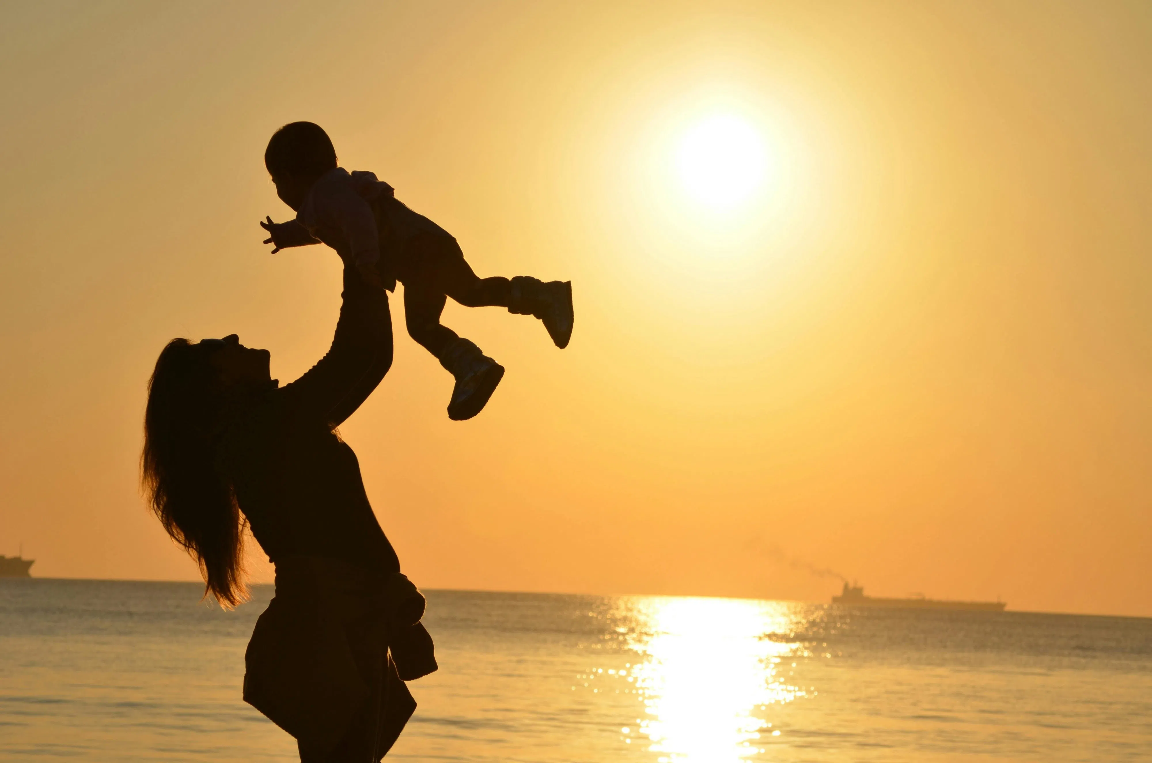 How to reach a simpler summer plan for divorced parents and kids, with Dr Julie Gowthorpe, RSW