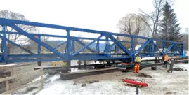 Glen Ross Lock and Swing Bridge work on track