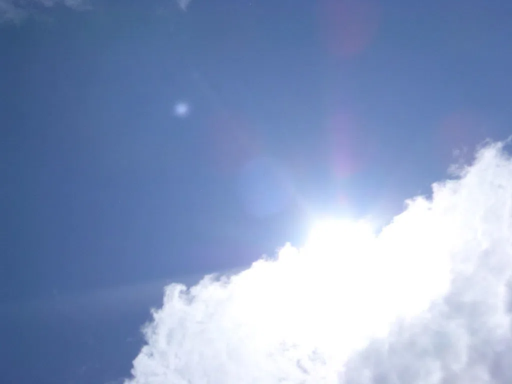 June an average weather month