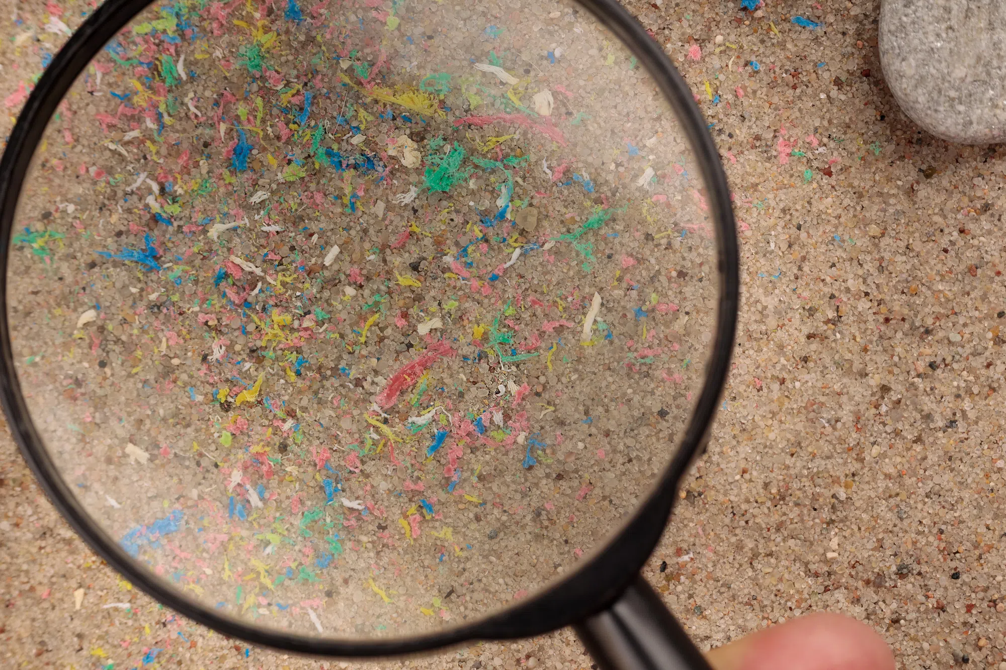 Rivers carrying tonnes of microplastics into Lake Ontario