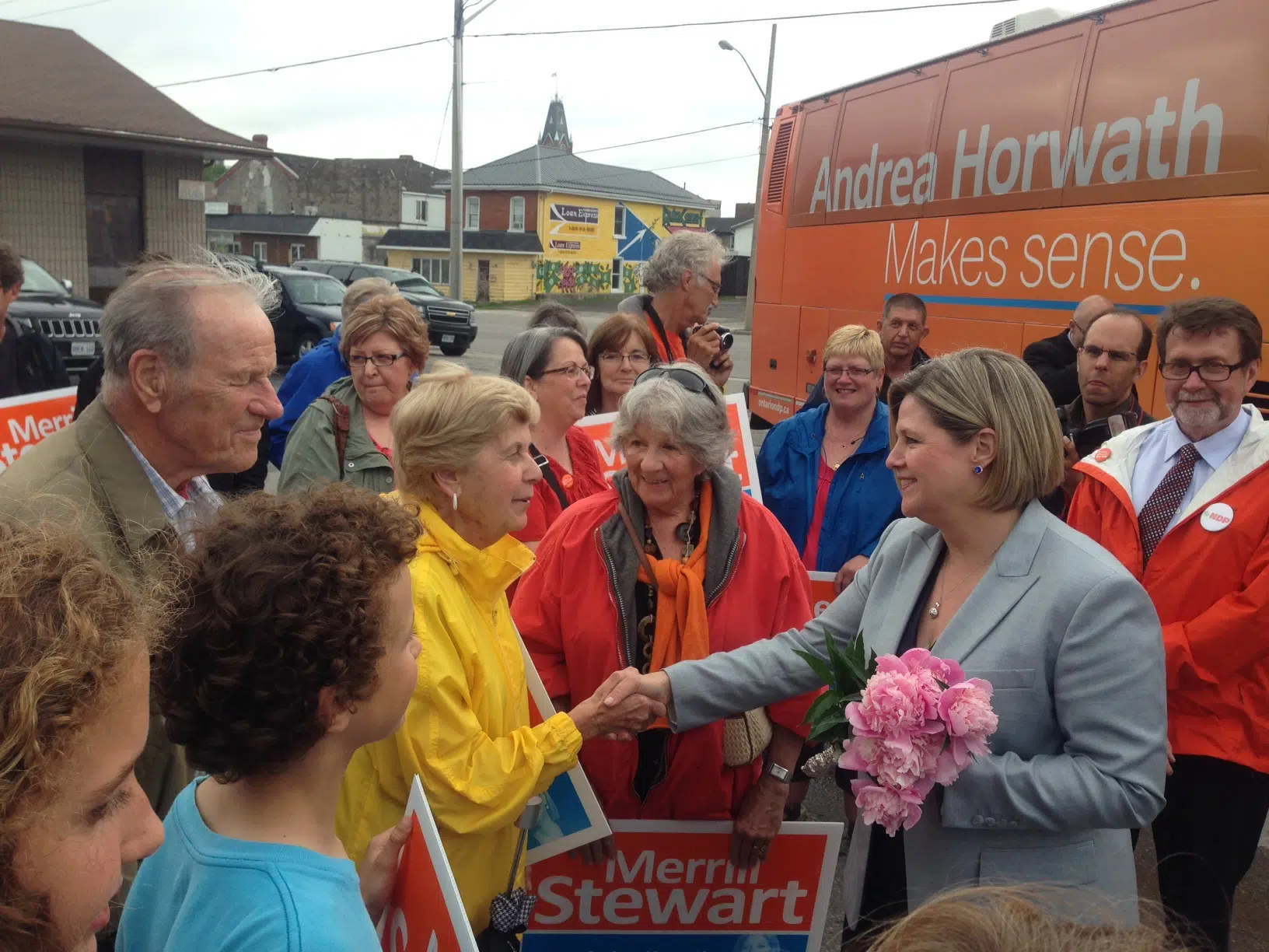 Horwath talks dental plan, the Liberals, and the election