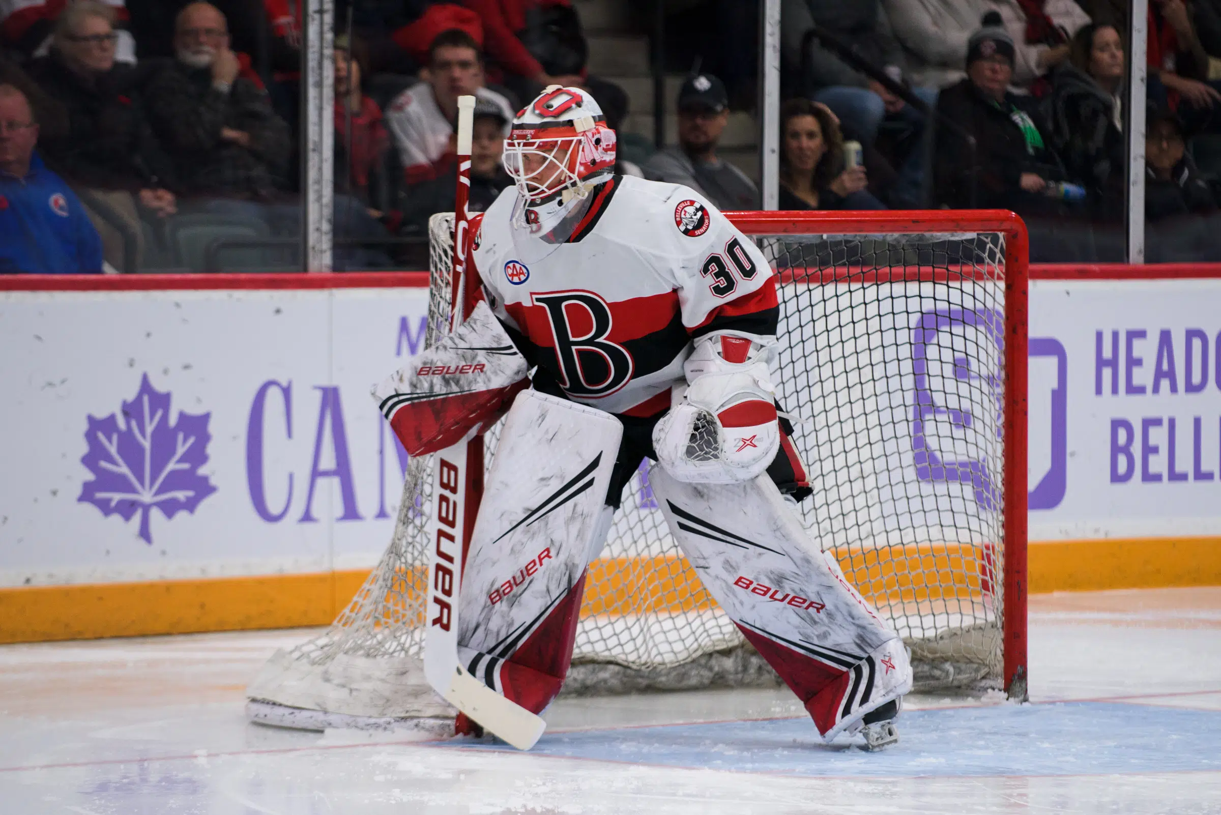 Filip  Gustavsson and the B-Sens pick up 2-1 win on the road 