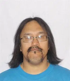 Police looking for federal offender