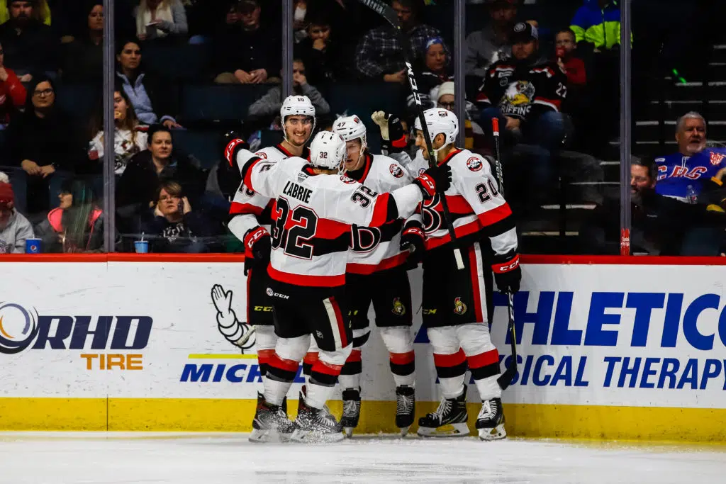 B-Sens hold onto two points in Laval 