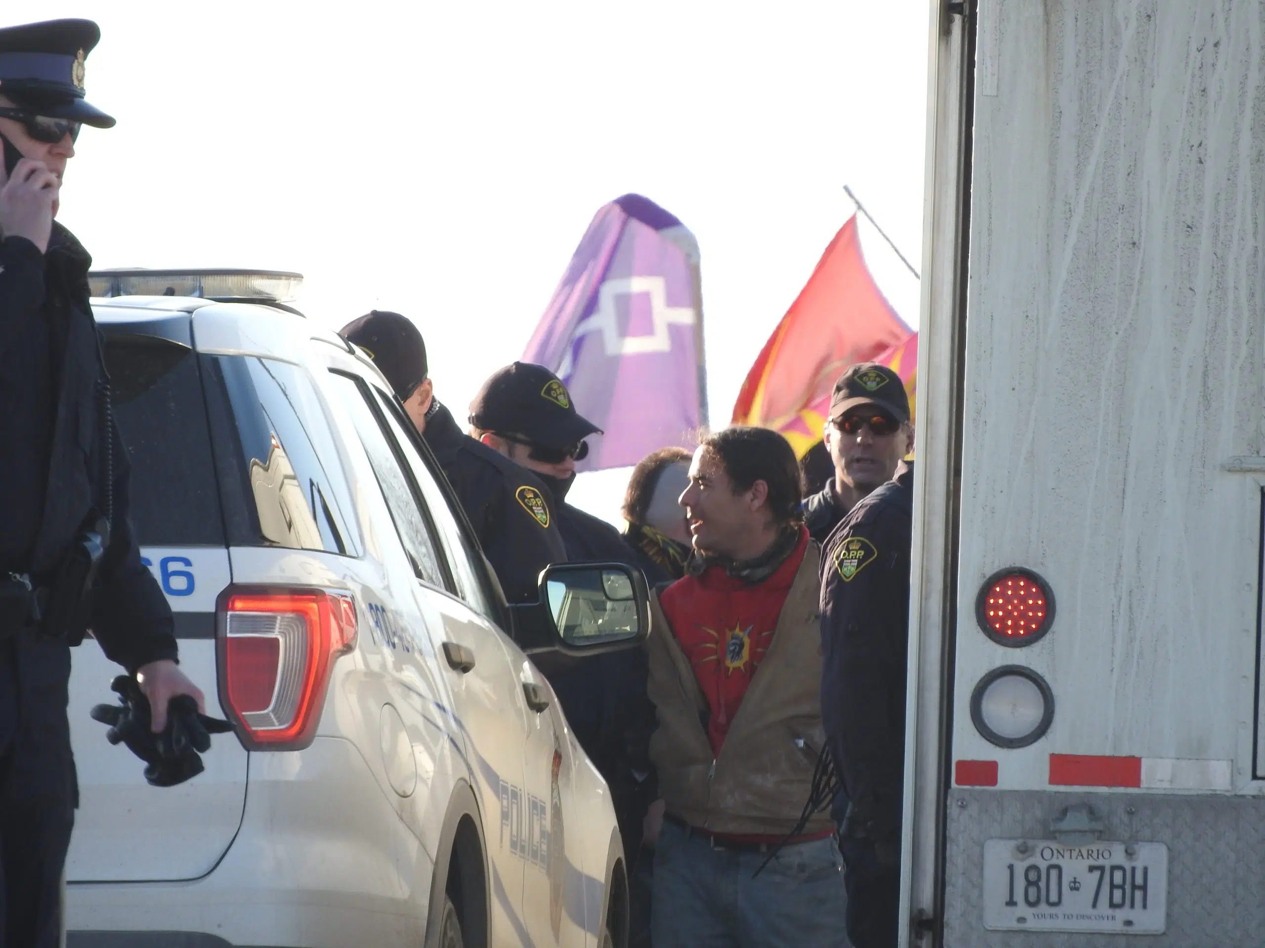 PHOTOS: Arrests at Tyendinaga demonstration