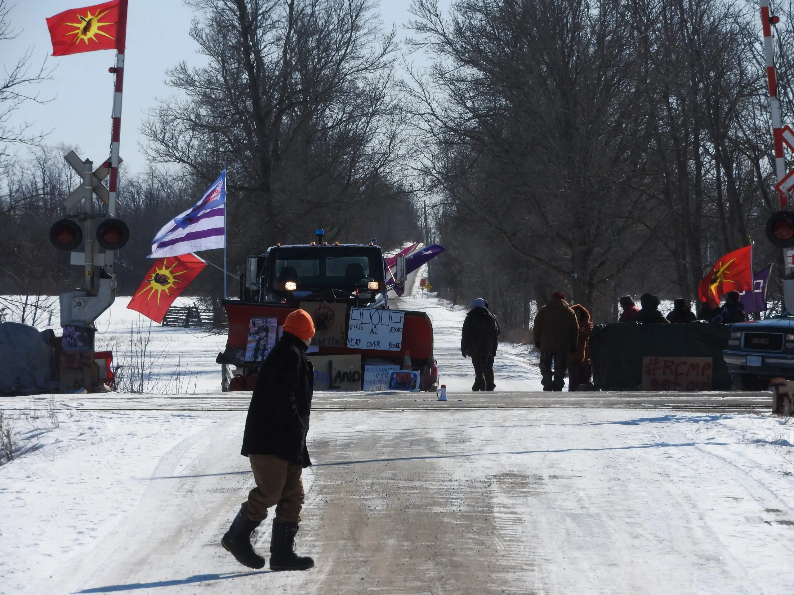 Monday deadline for Tyendinaga demonstrators