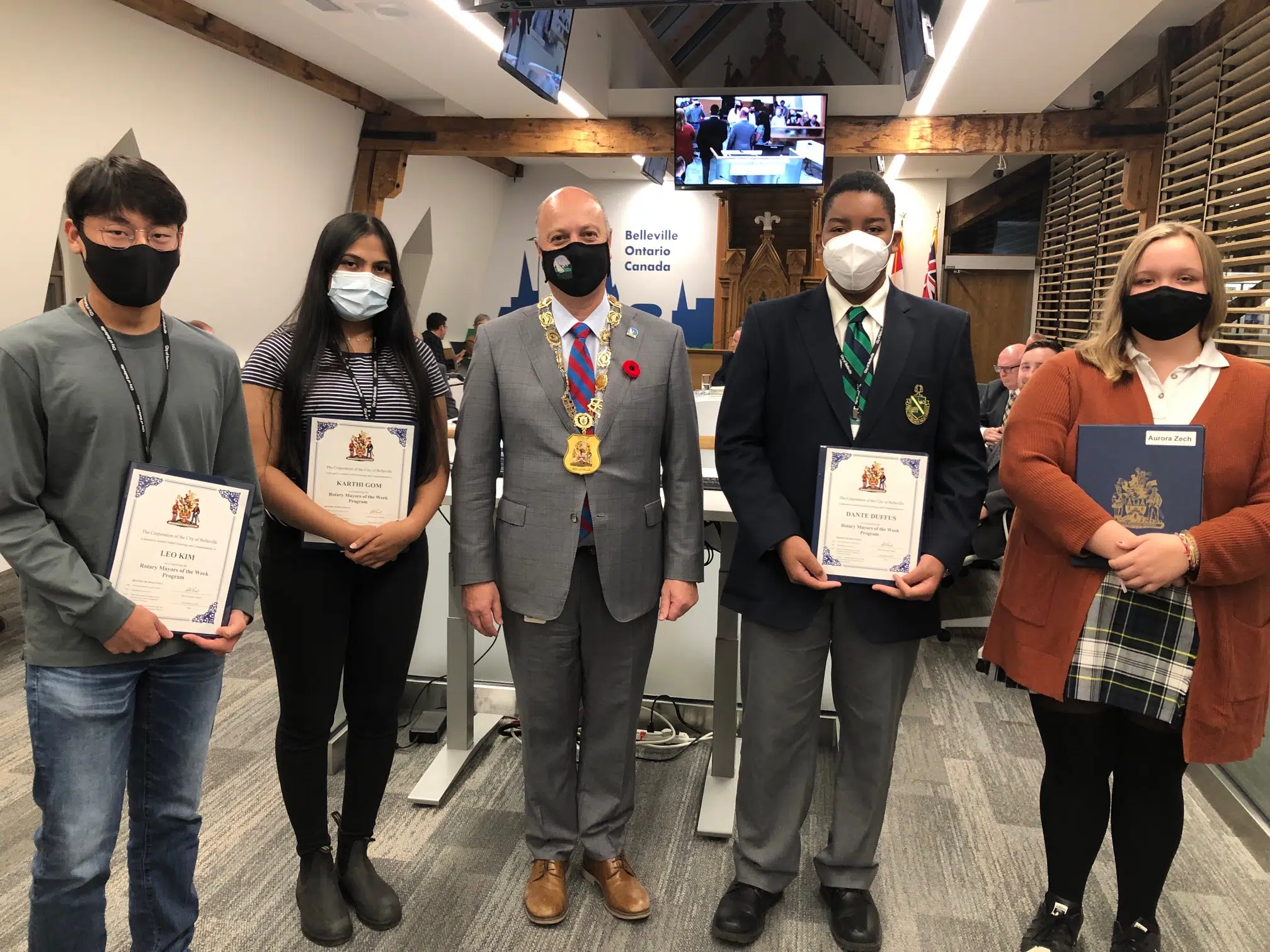 Mayors of the week recognized by city council