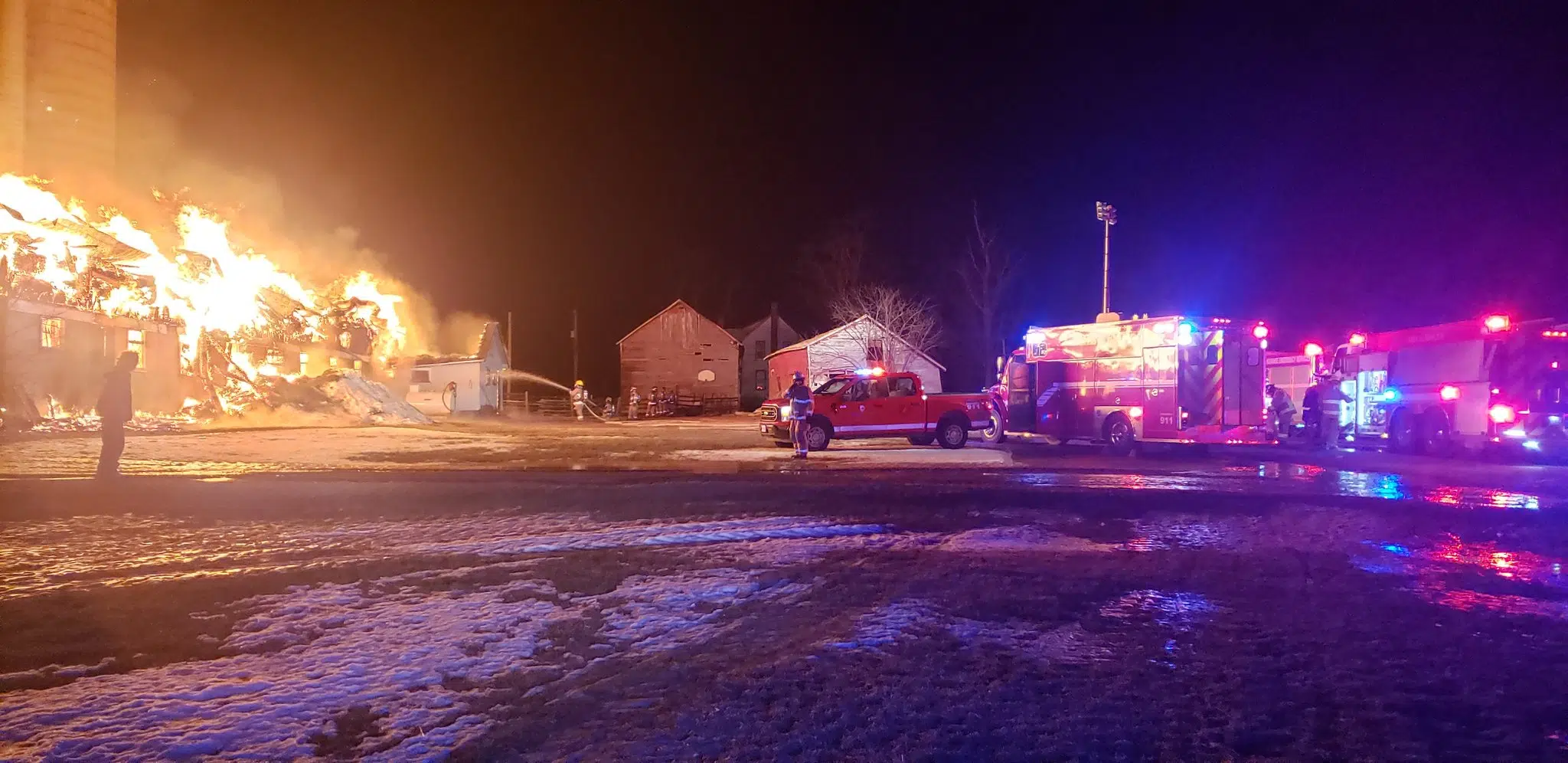 Livestock lost in Napanee barn fire