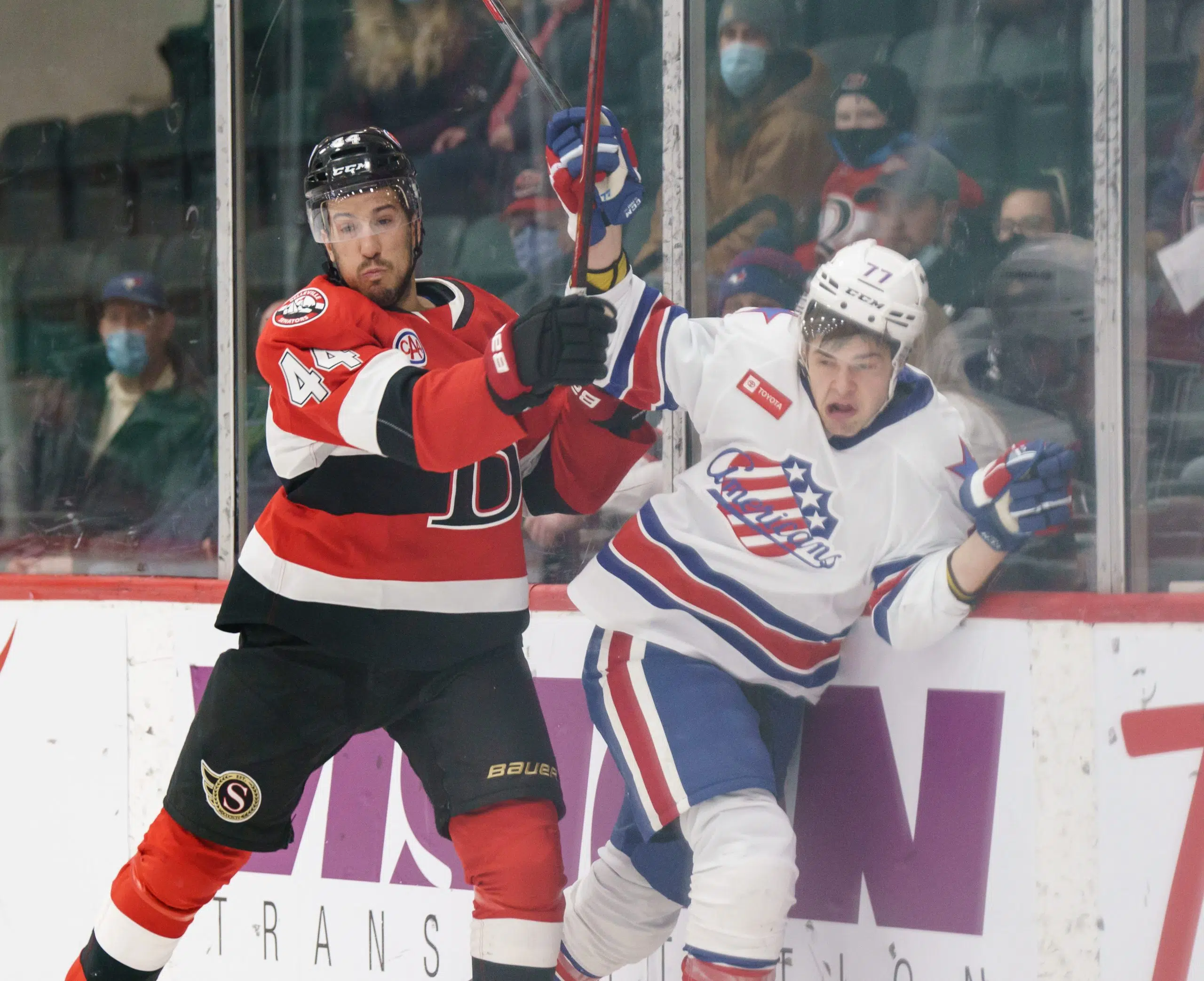 Power play powers Amerks to 6-2 victory