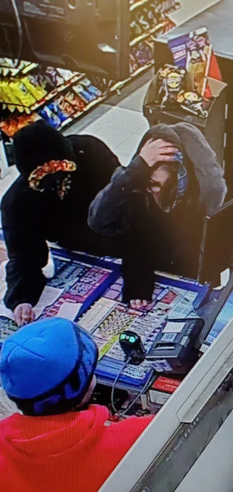 Armed robbery in Belleville's east end