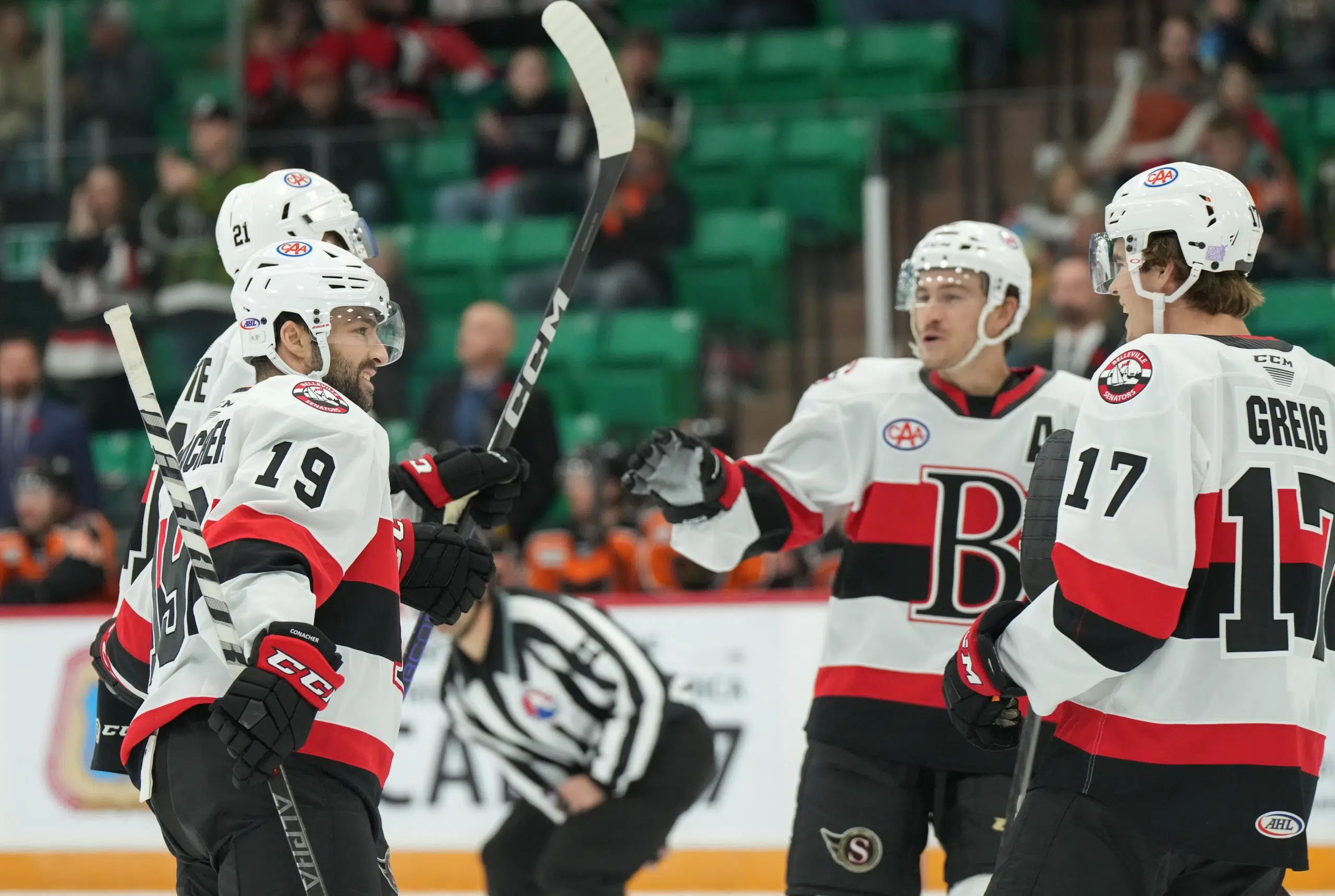 Belleville Senators defeat Phantoms in home game