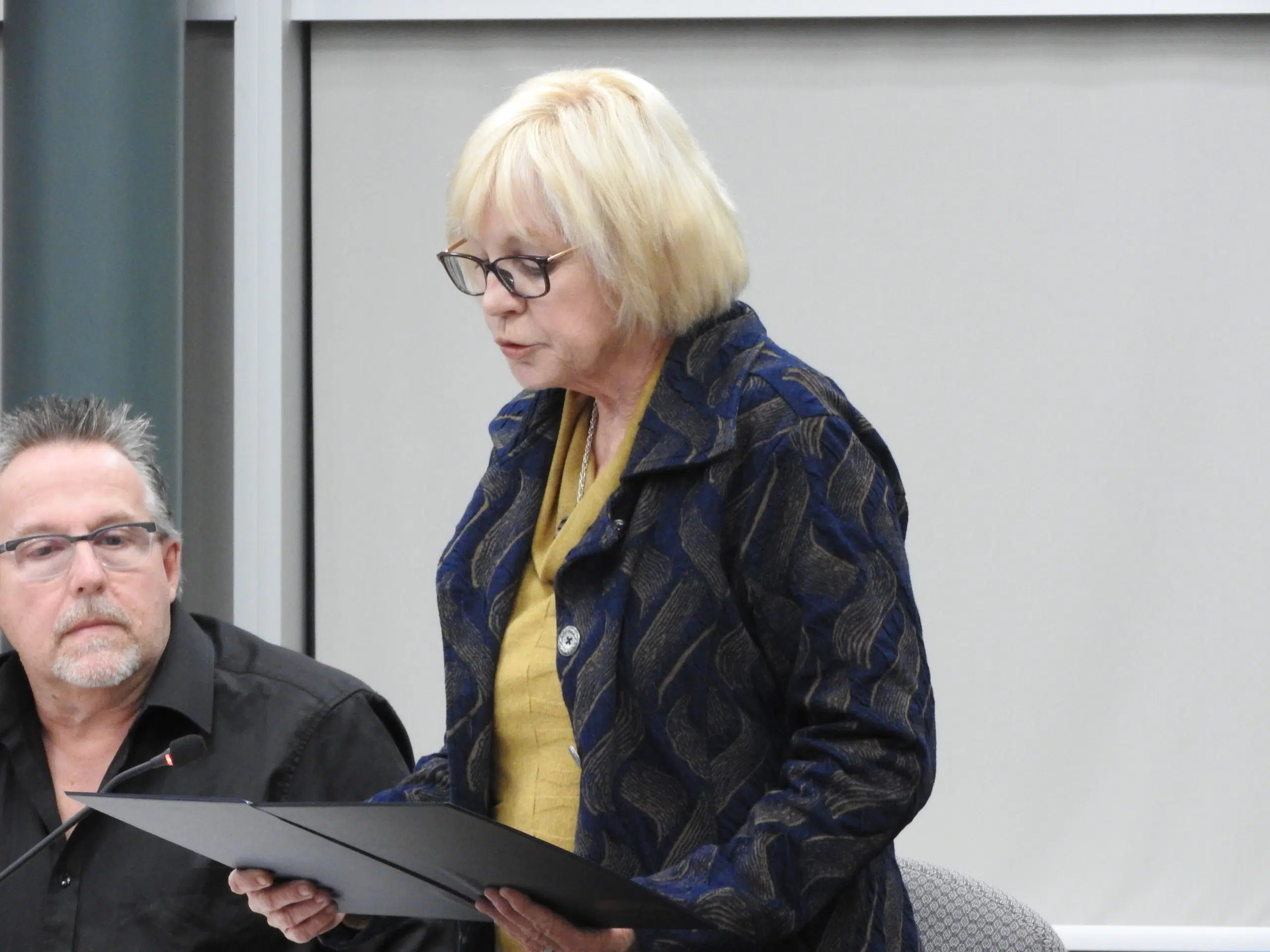 Karen Sharpe sworn in as councillor for Quinte West