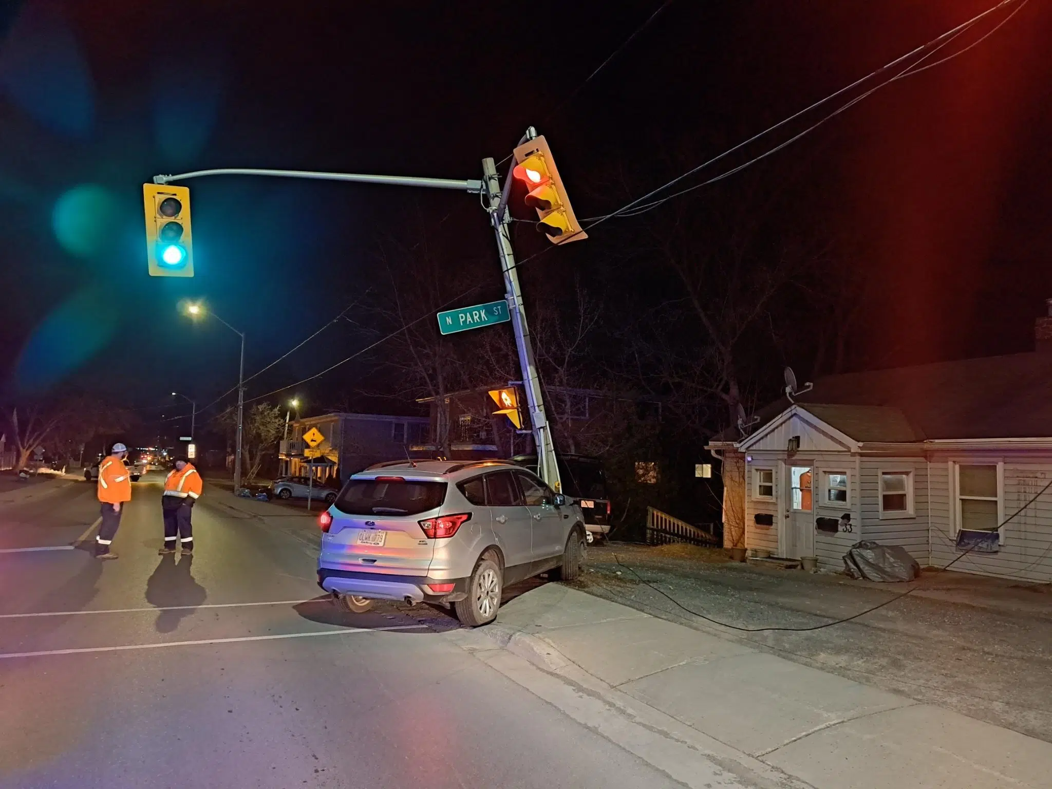 Fail to remain charges in Belleville crash