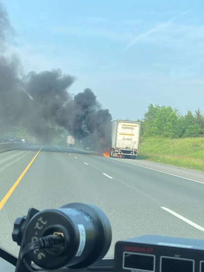 Burning truck closes 401