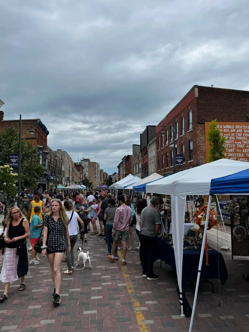 Festival takes over Downtown Belleville