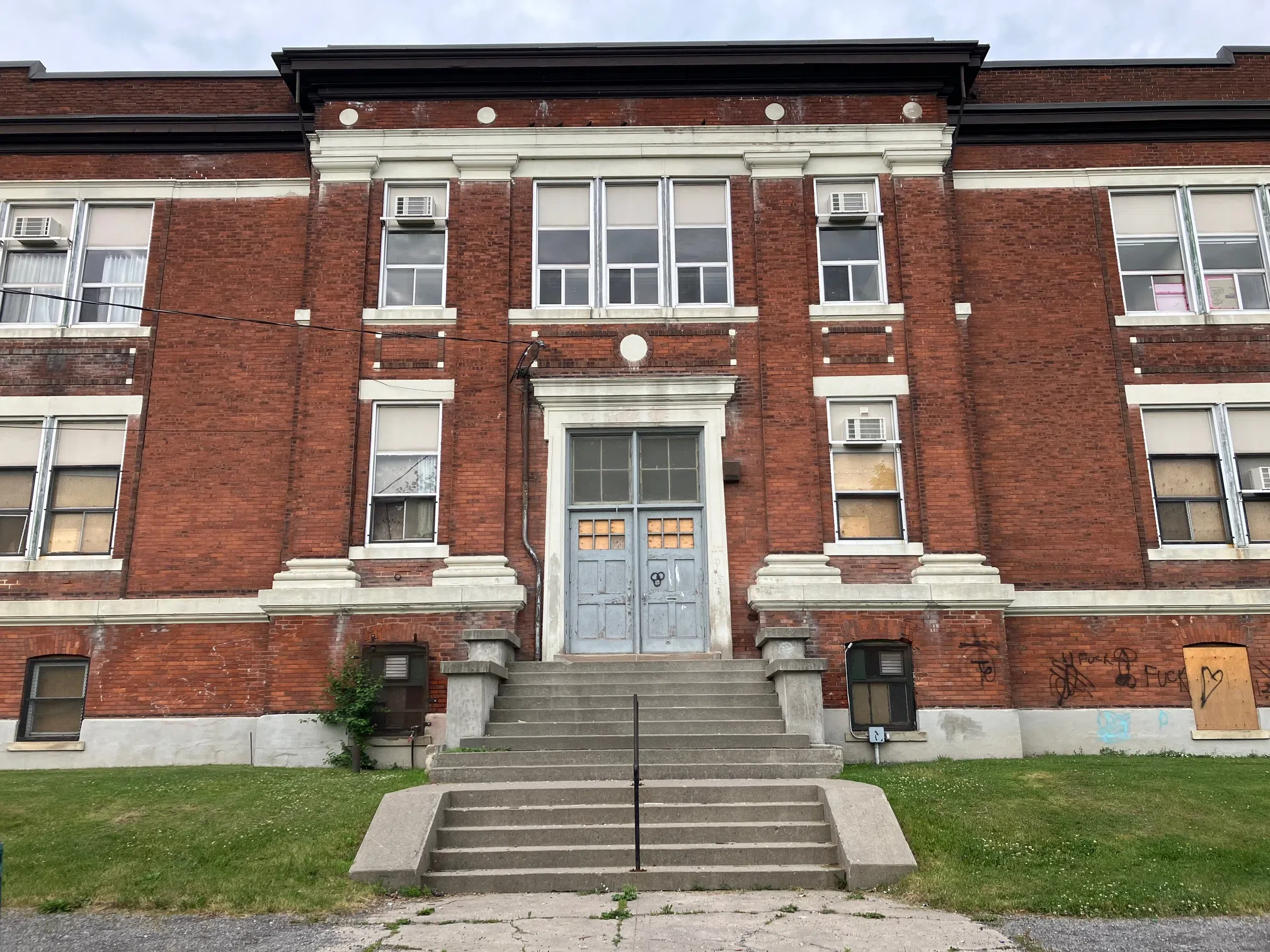 Former Queen Mary School and affordable housing