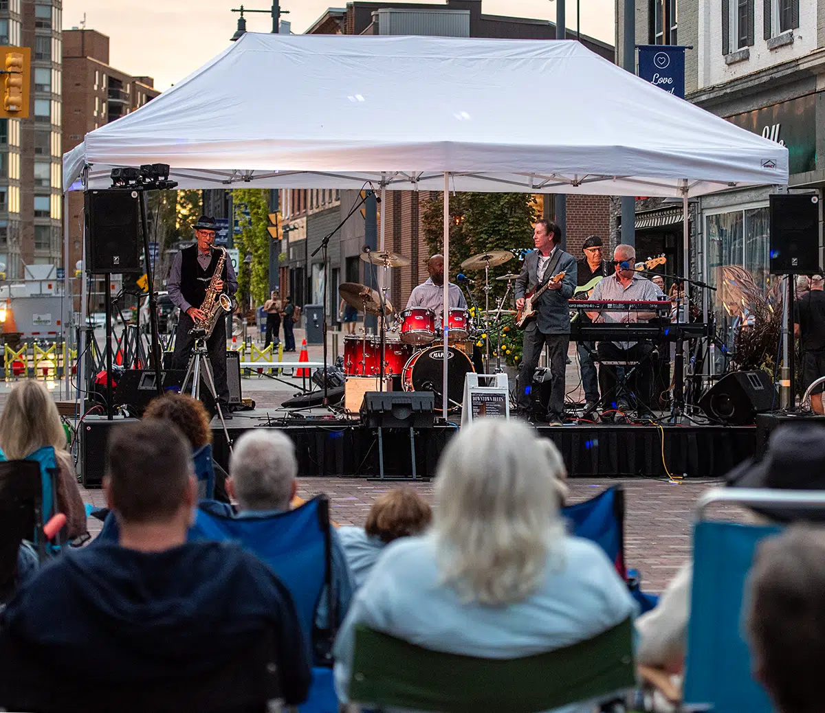 Belleville Downtown Blues Festival a hit