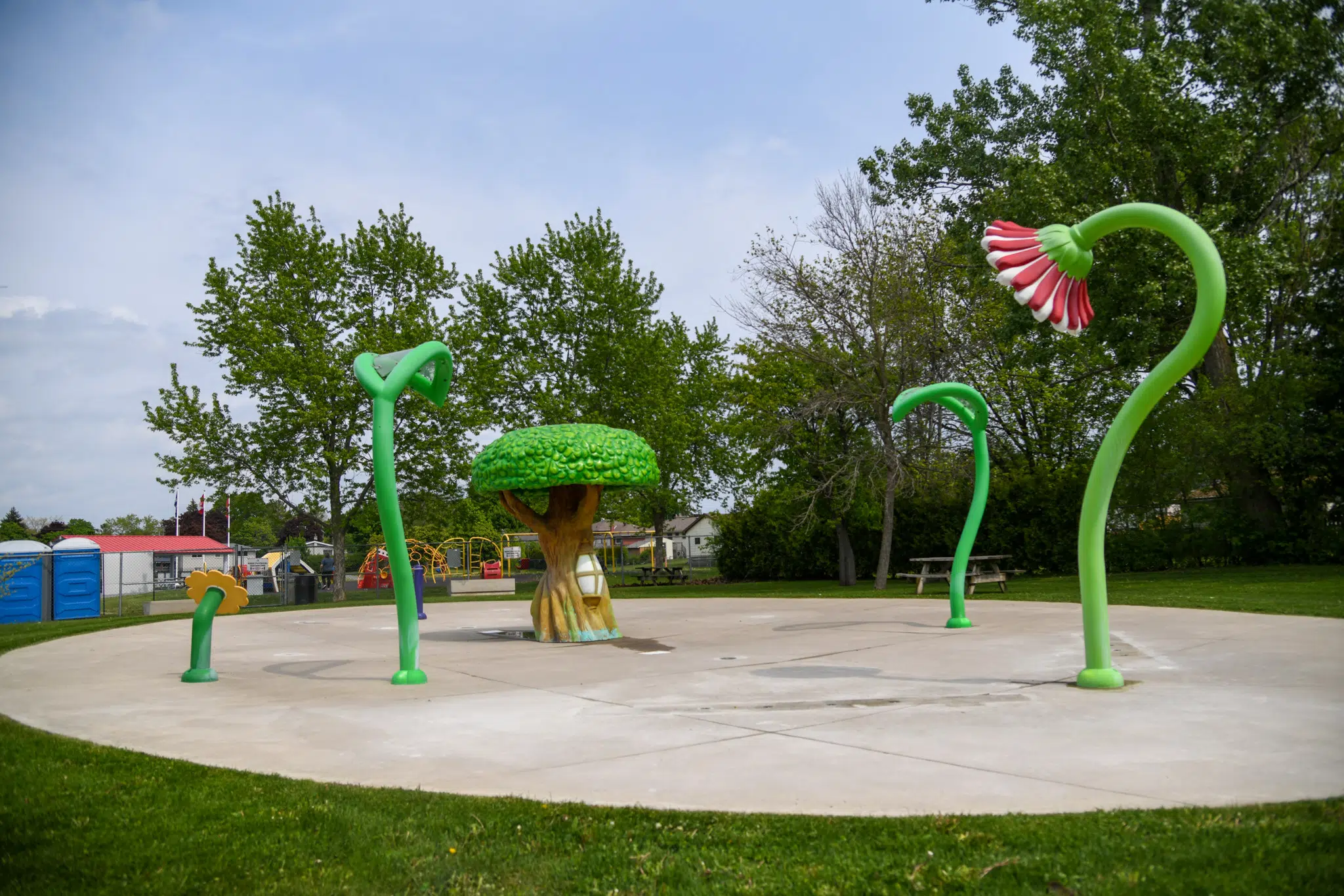 Belleville splash pads open during heat wave