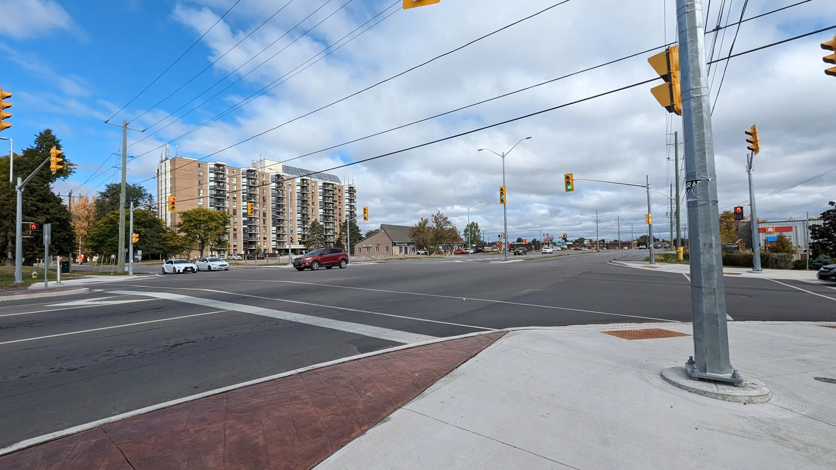 Partial road closure of Dundas Street East on Wednesday