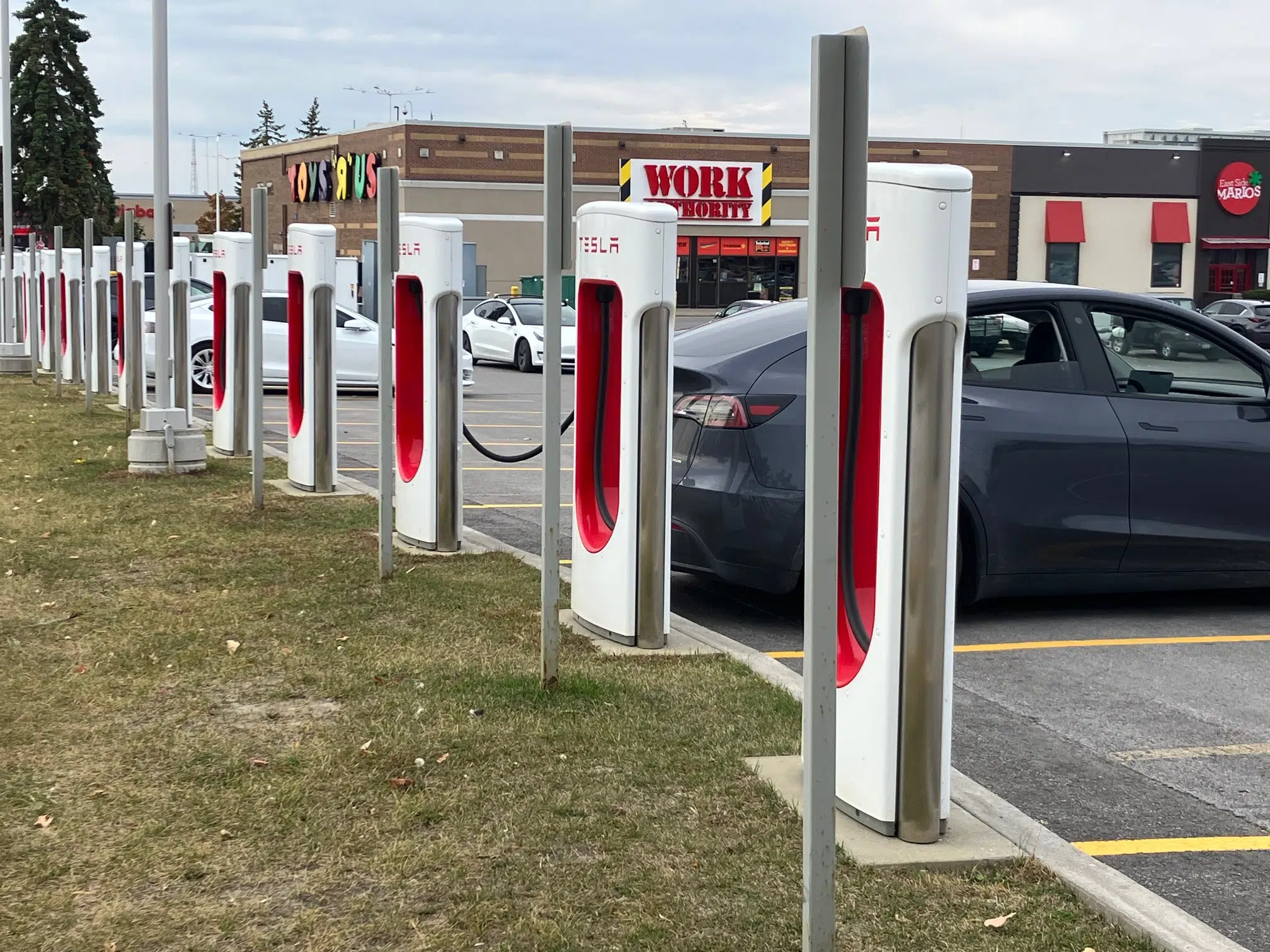 Belleville city staff putting together application for charging station funding