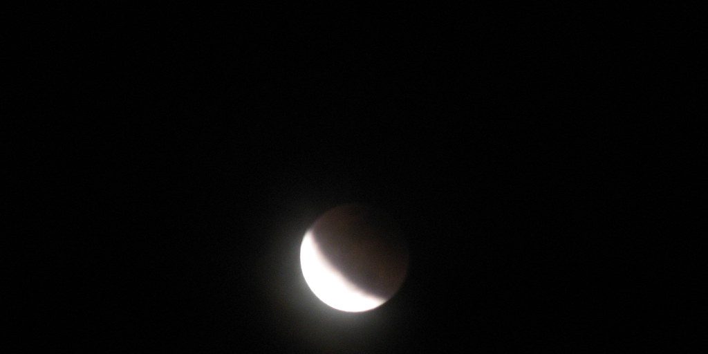 April eclipse causes safety concerns for students - Vimarsana News