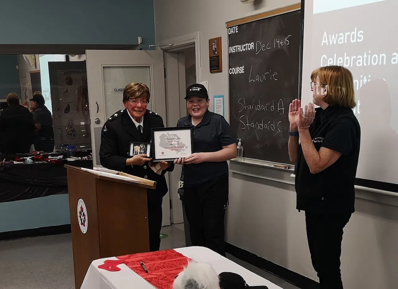 Belleville resident recognized for volunteer milestone